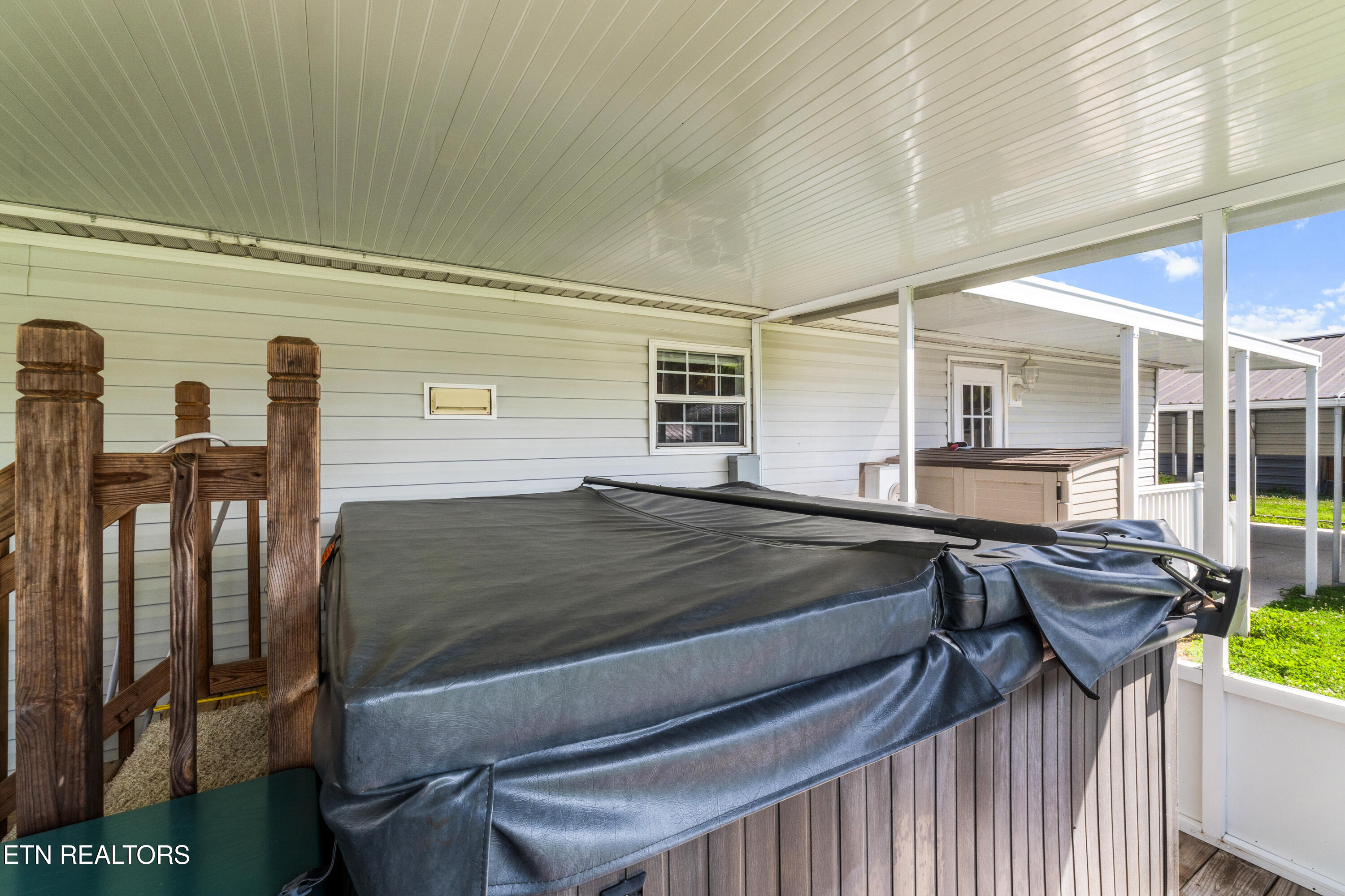 5274 Morganton Boulevard Greenback TN 37742