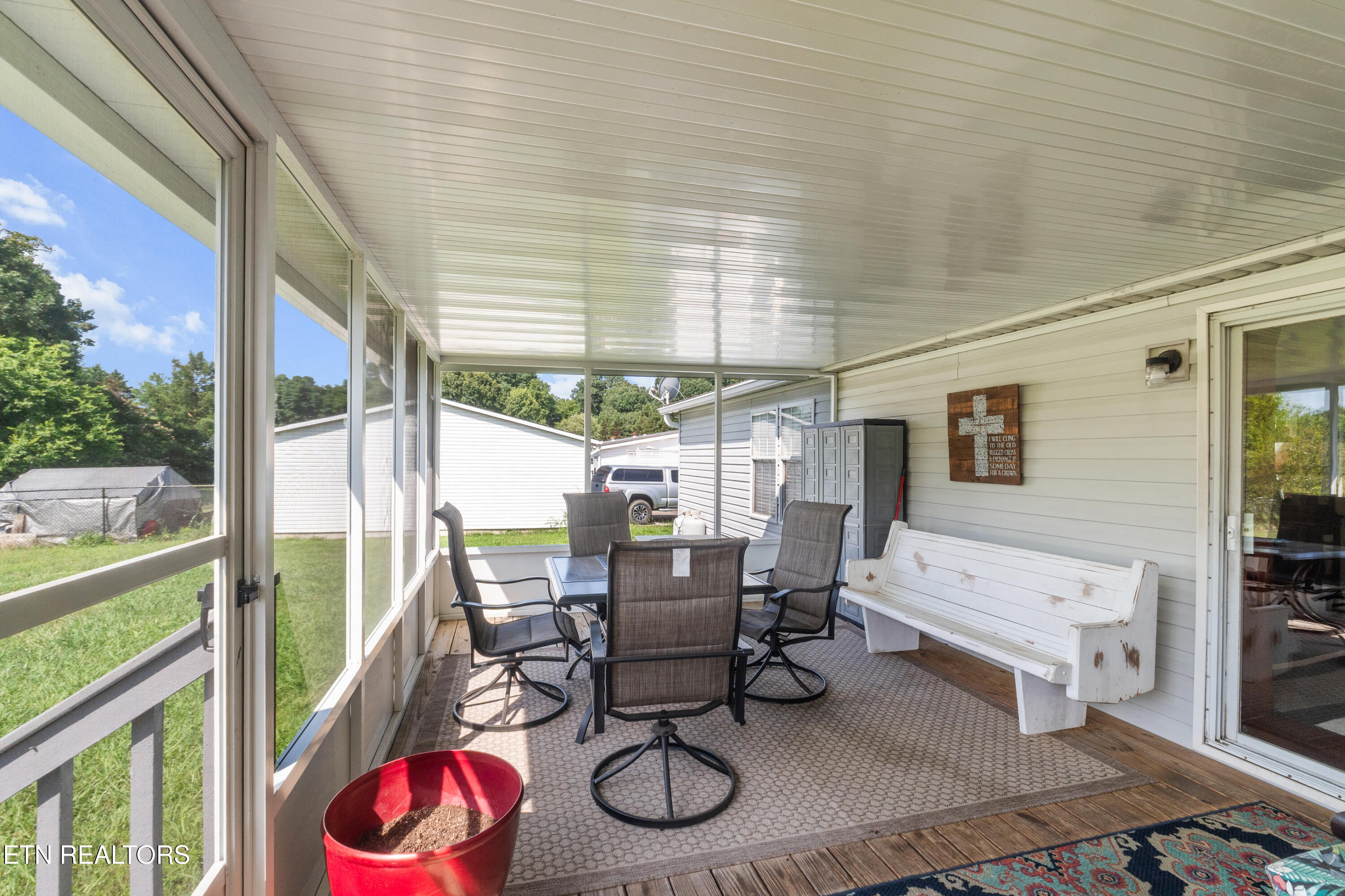 5274 Morganton Boulevard Greenback TN 37742