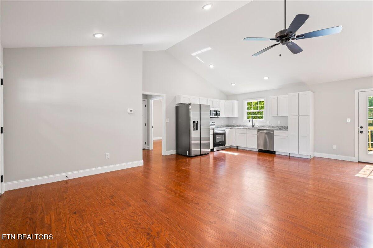 208 Vintage Lane Clinton TN 37716