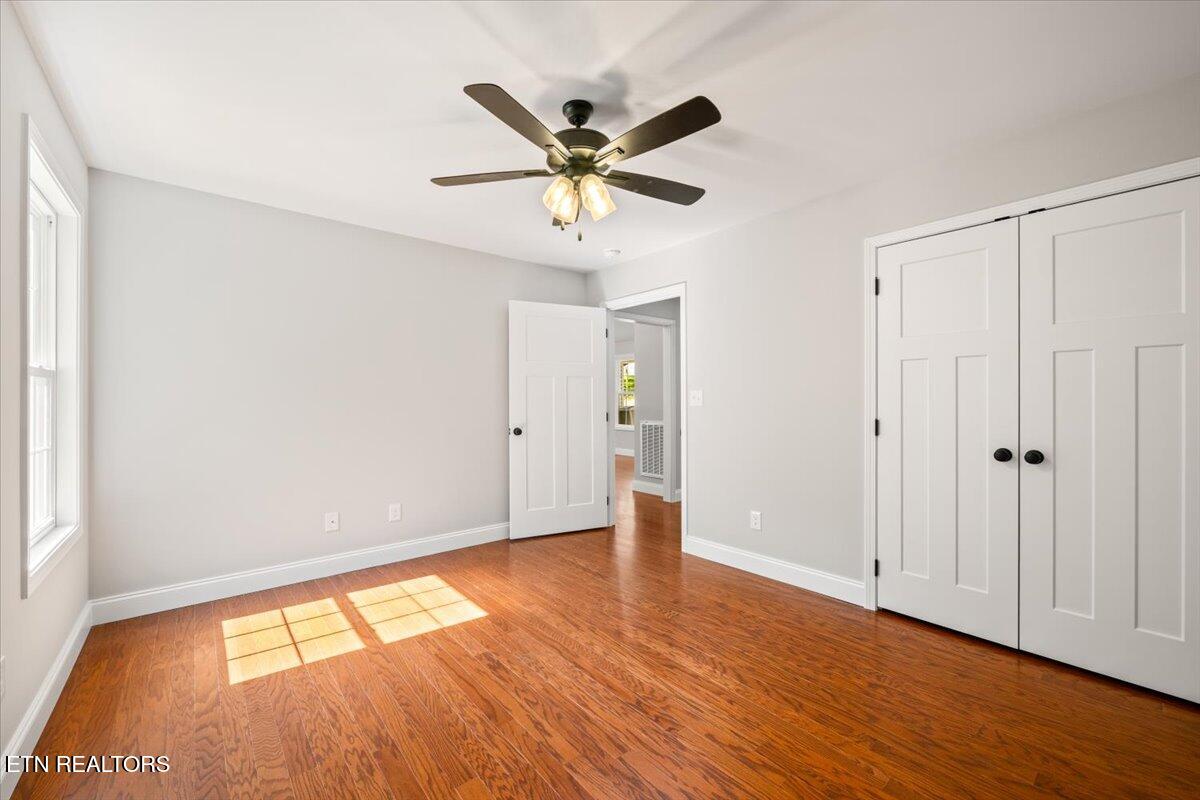 208 Vintage Lane Clinton TN 37716