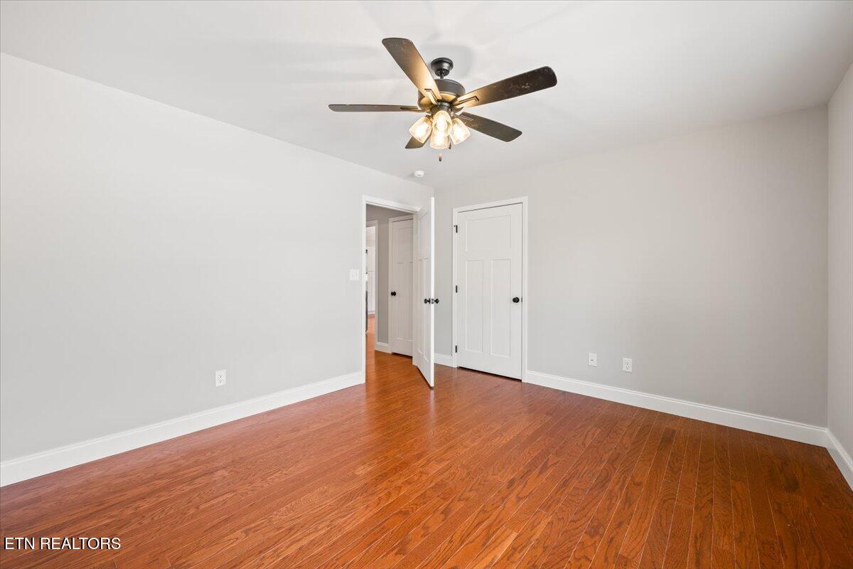 208 Vintage Lane Clinton TN 37716