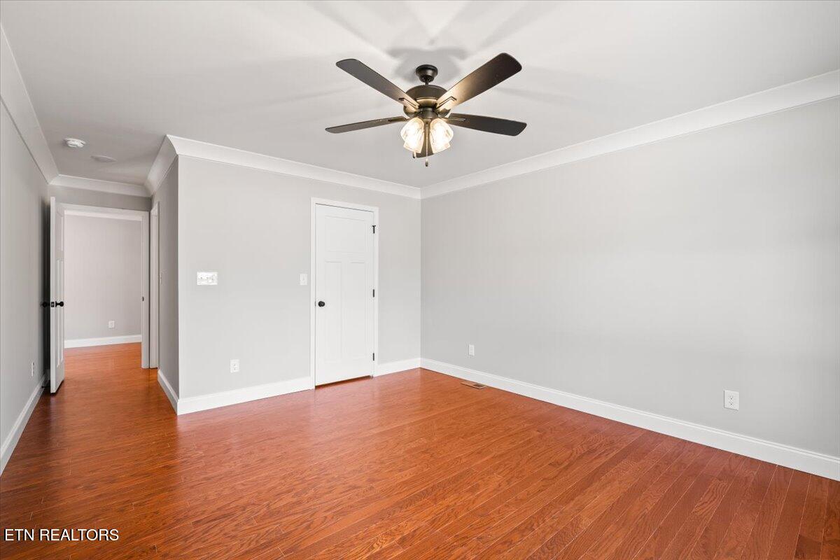 208 Vintage Lane Clinton TN 37716