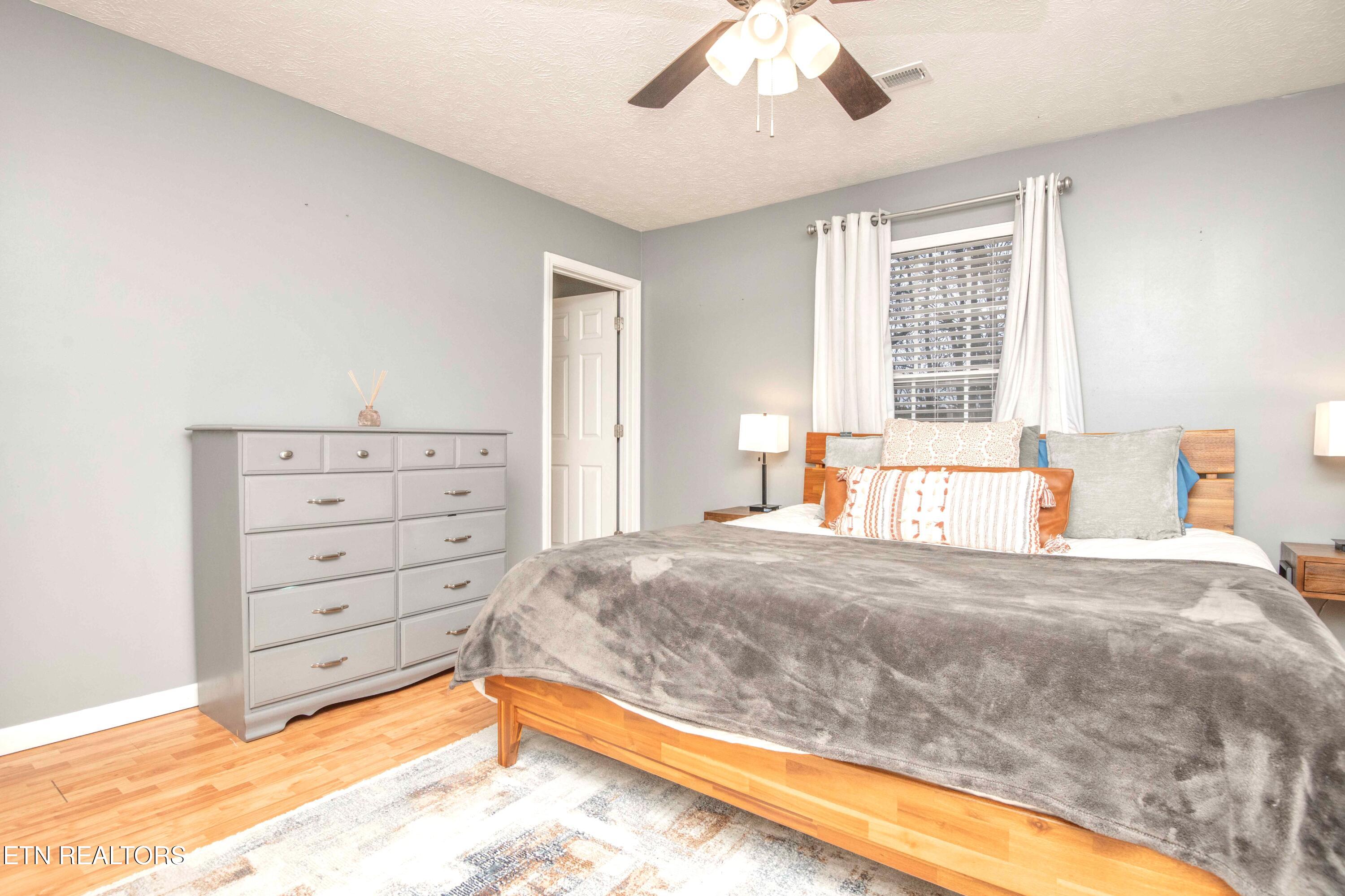 6111 Emerald Hills Lane Knoxville TN 37912
