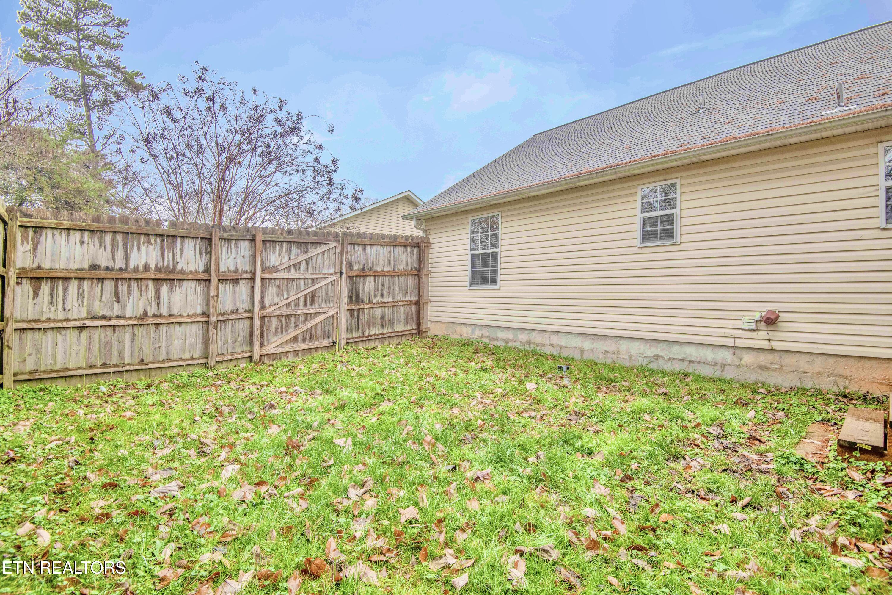 6111 Emerald Hills Lane Knoxville TN 37912