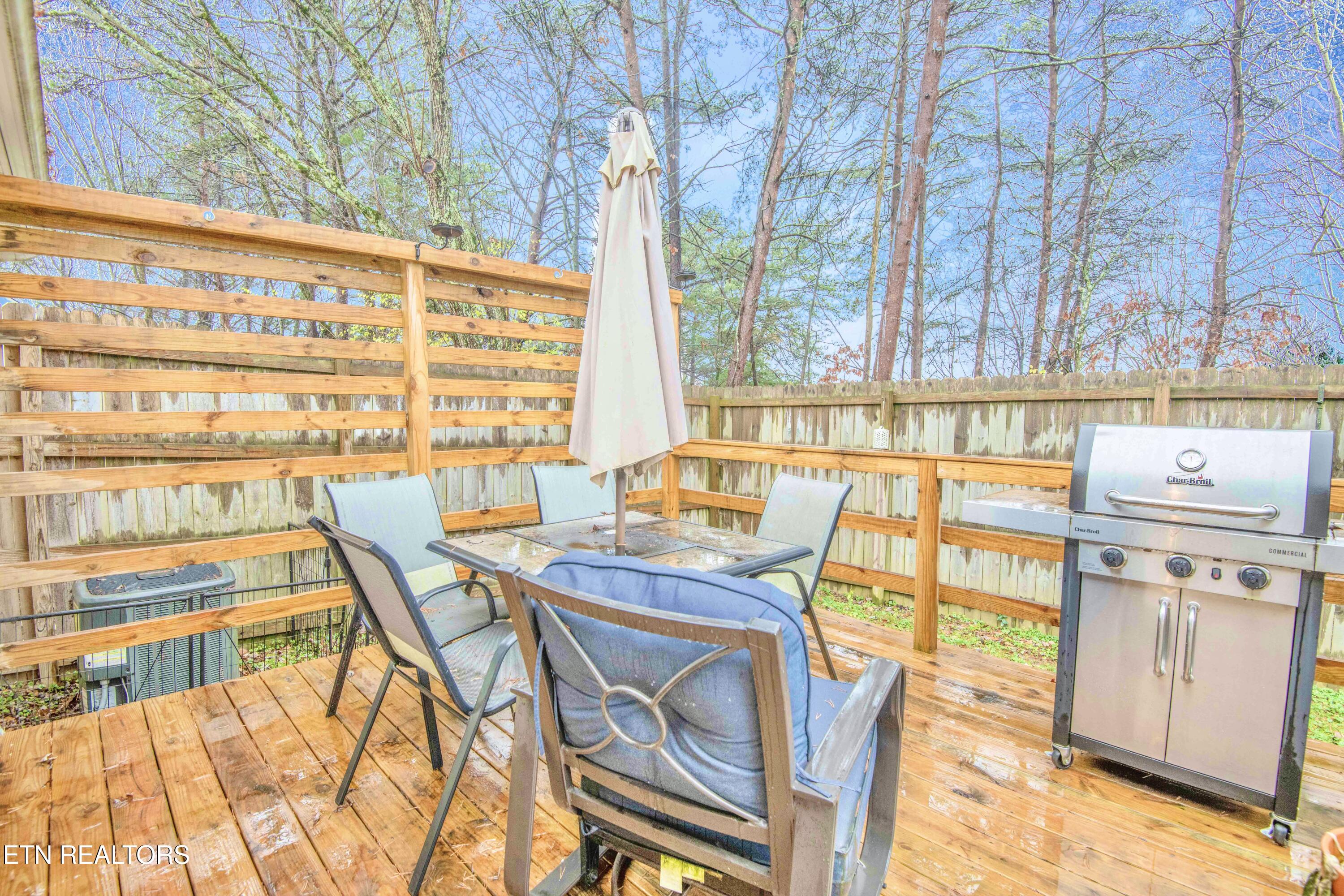 6111 Emerald Hills Lane Knoxville TN 37912