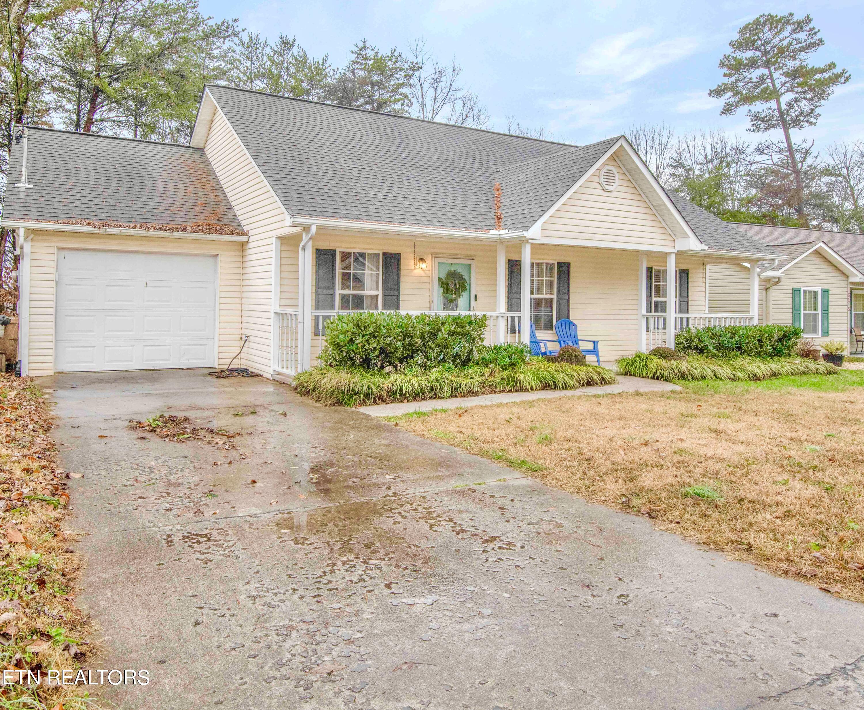 6111 Emerald Hills Lane Knoxville TN 37912