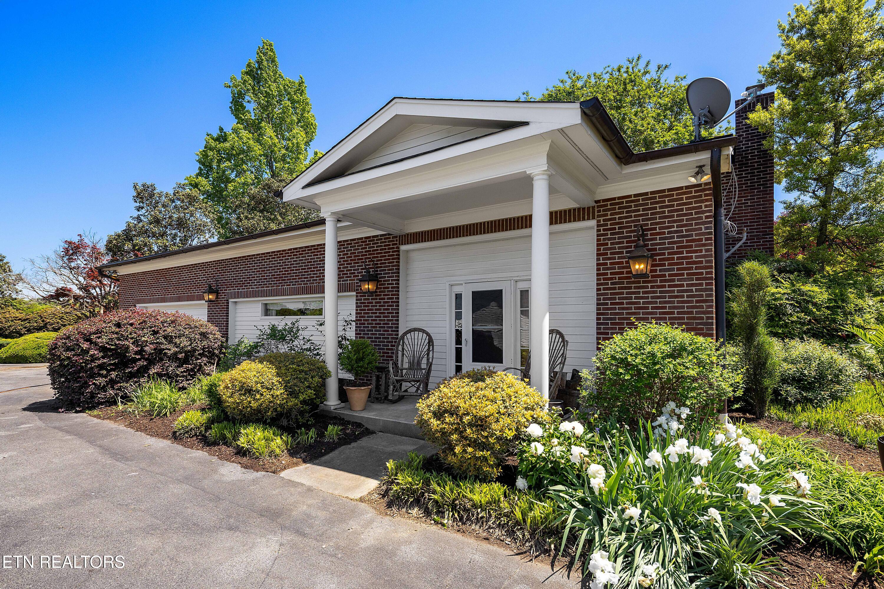 2009 Rudder Lane Knoxville TN 37919