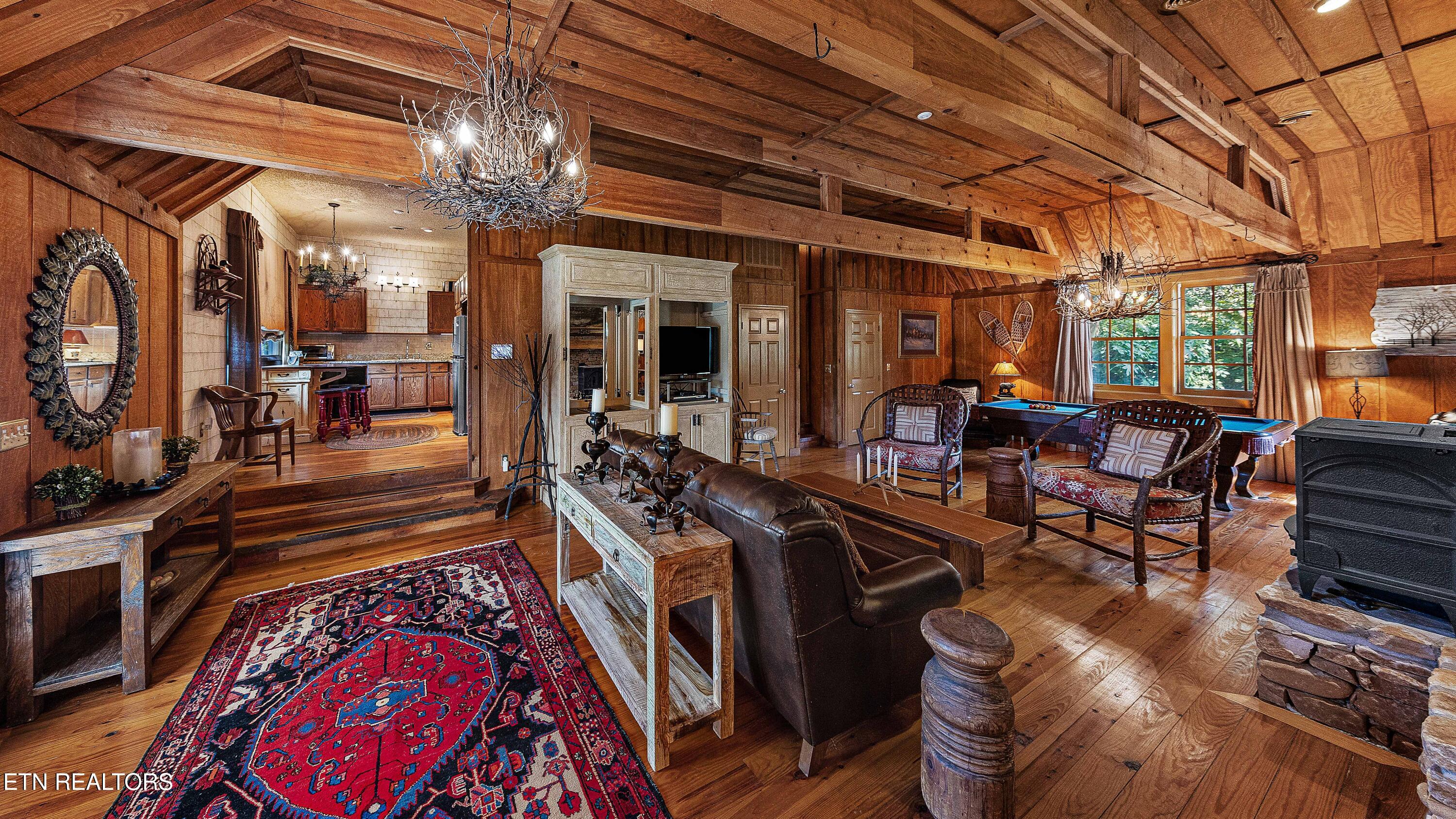 2009 Rudder Lane Knoxville TN 37919