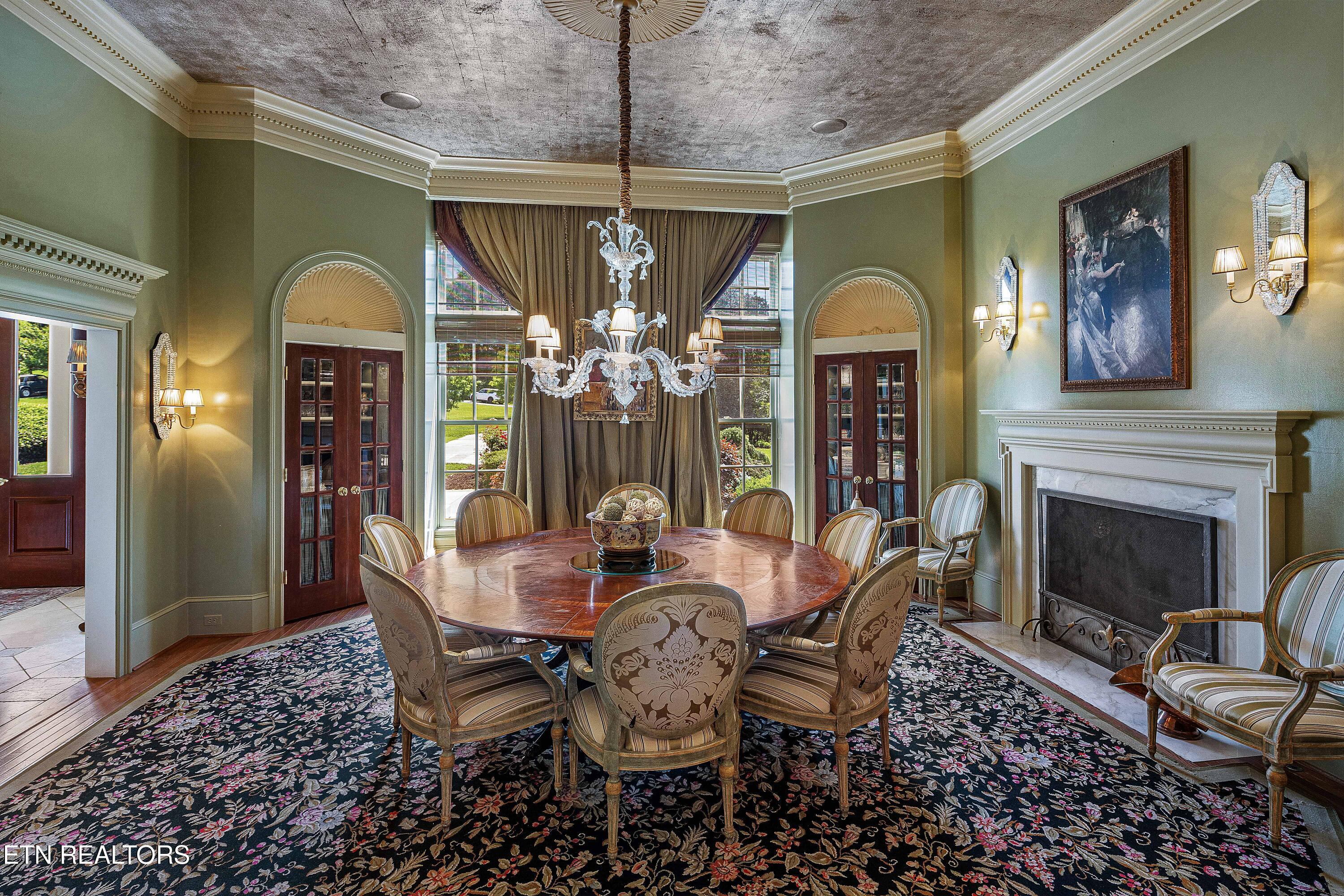 2009 Rudder Lane Knoxville TN 37919