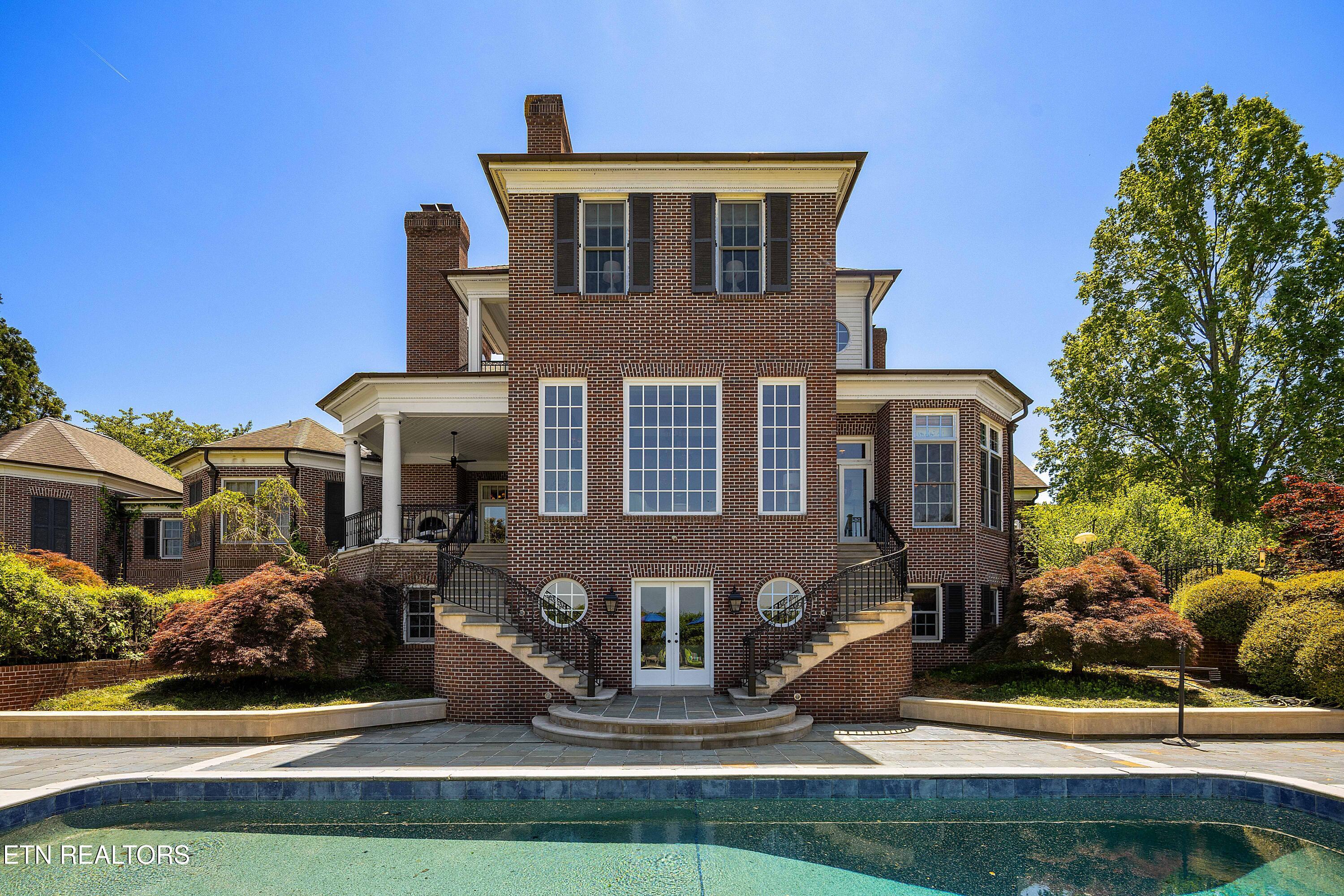 2009 Rudder Lane Knoxville TN 37919