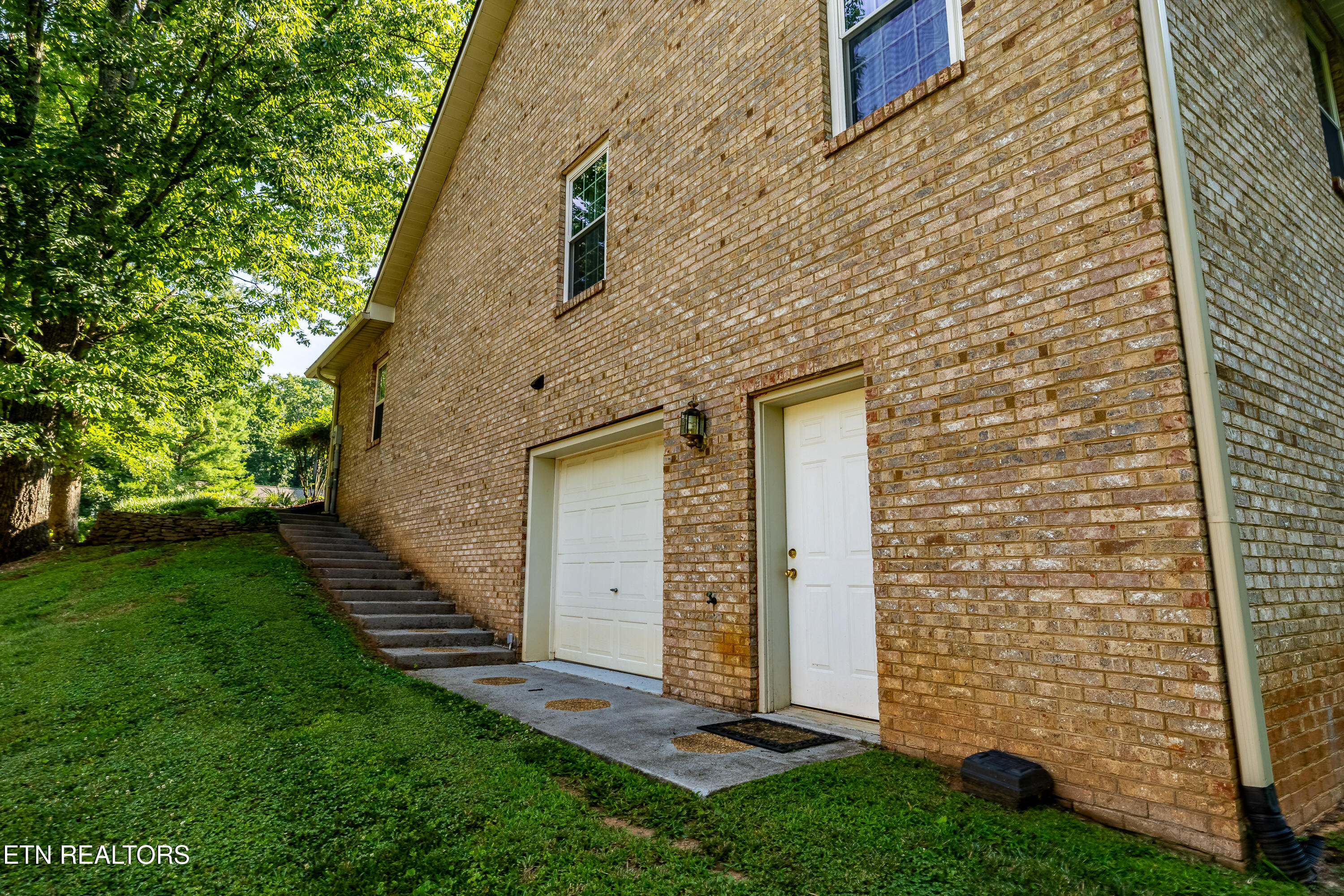 451 Timbercreek Drive Maryville TN 37803