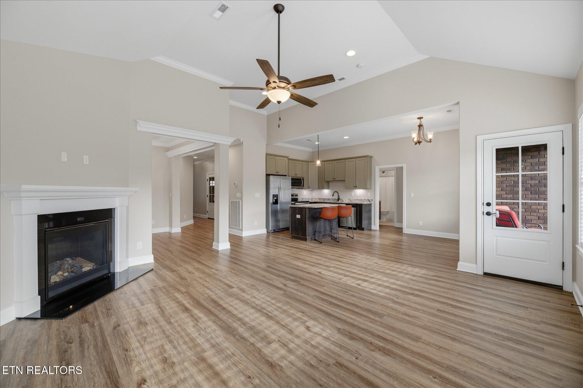 211 Village Cove Circle Englewood TN 37329