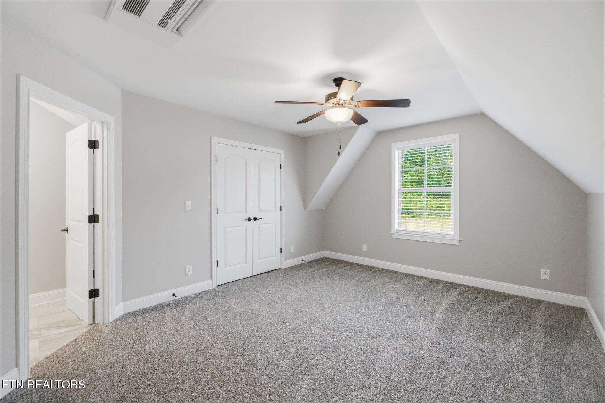 211 Village Cove Circle Englewood TN 37329