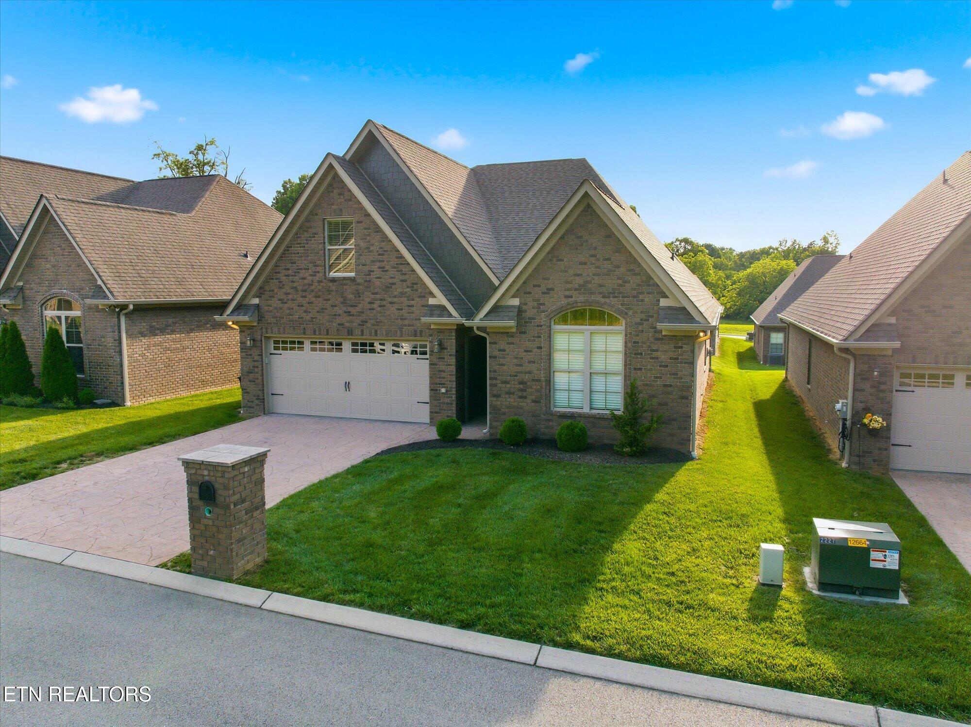 211 Village Cove Circle Englewood TN 37329