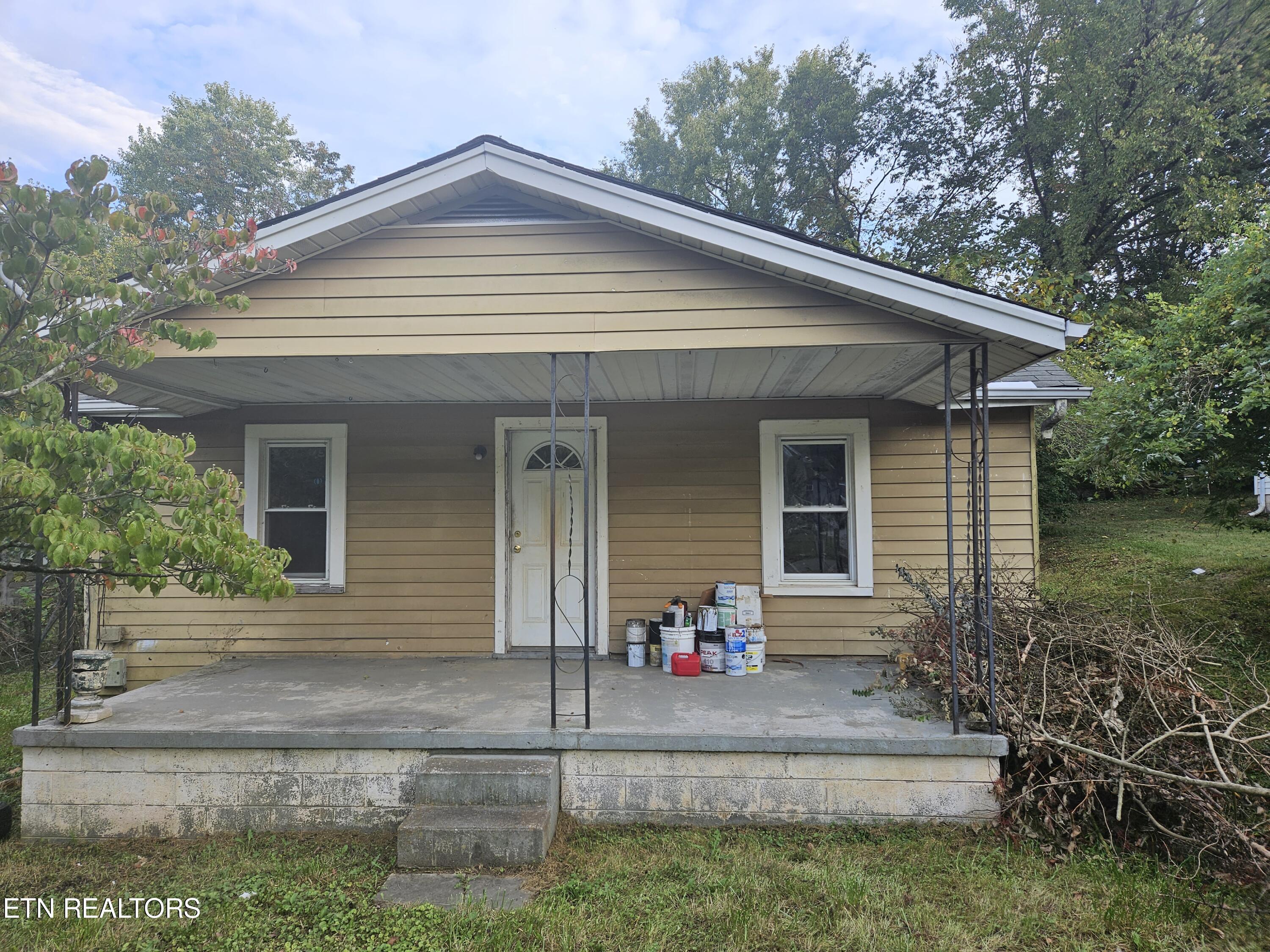 1606 Berry Road Knoxville TN 37920