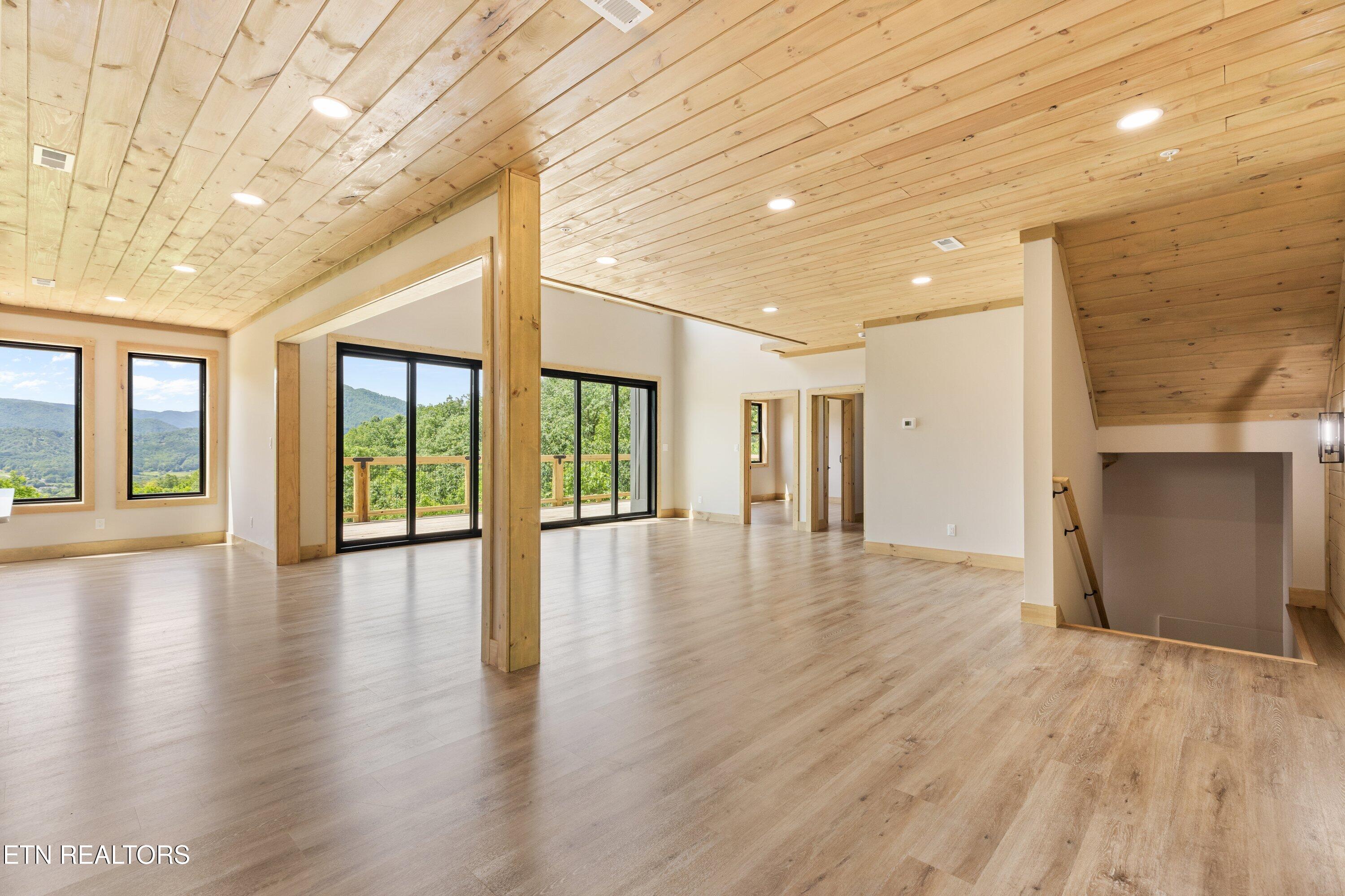 2959 Mockingbird Way Sevierville TN 37862