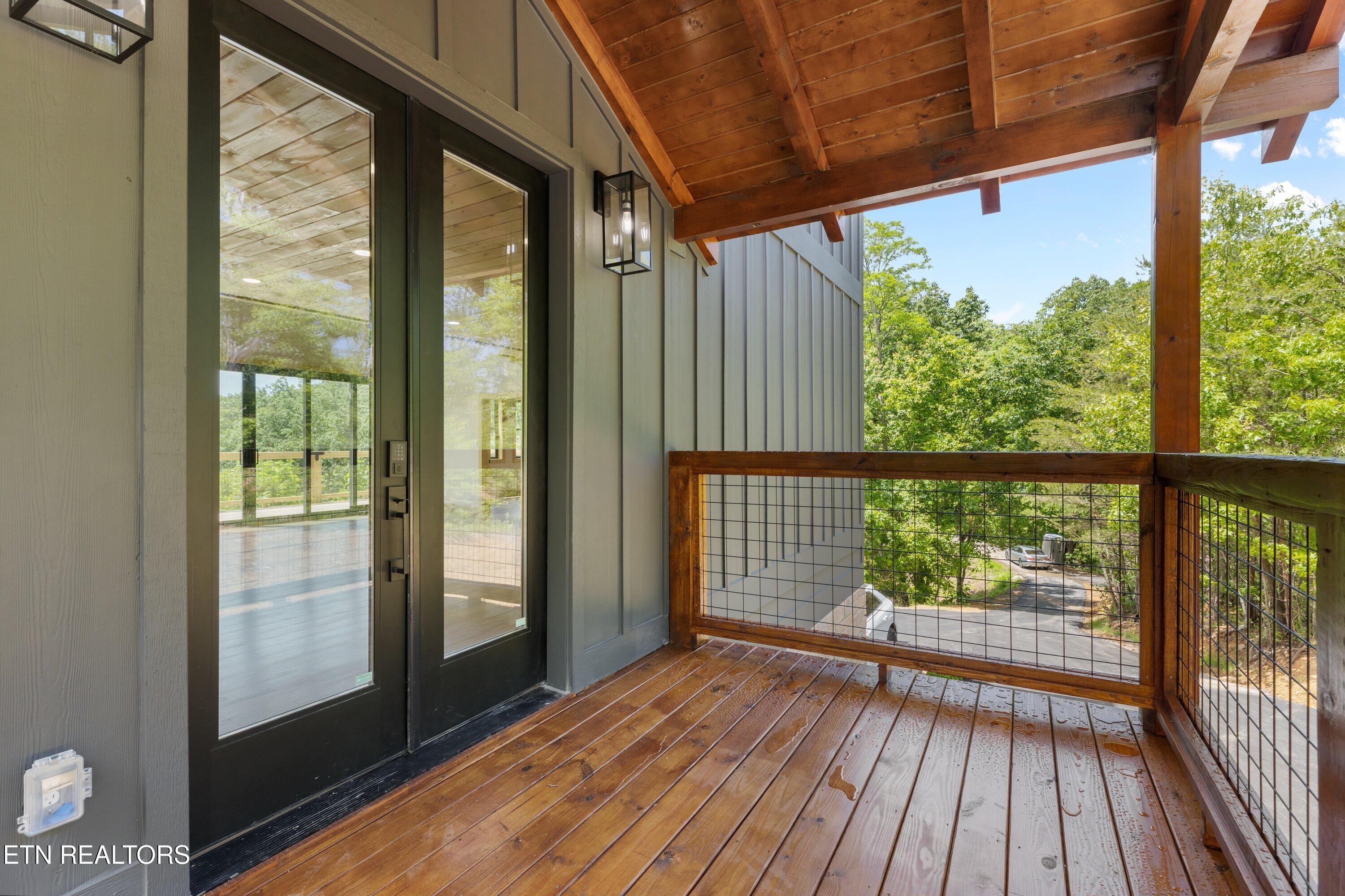 2959 Mockingbird Way Sevierville TN 37862