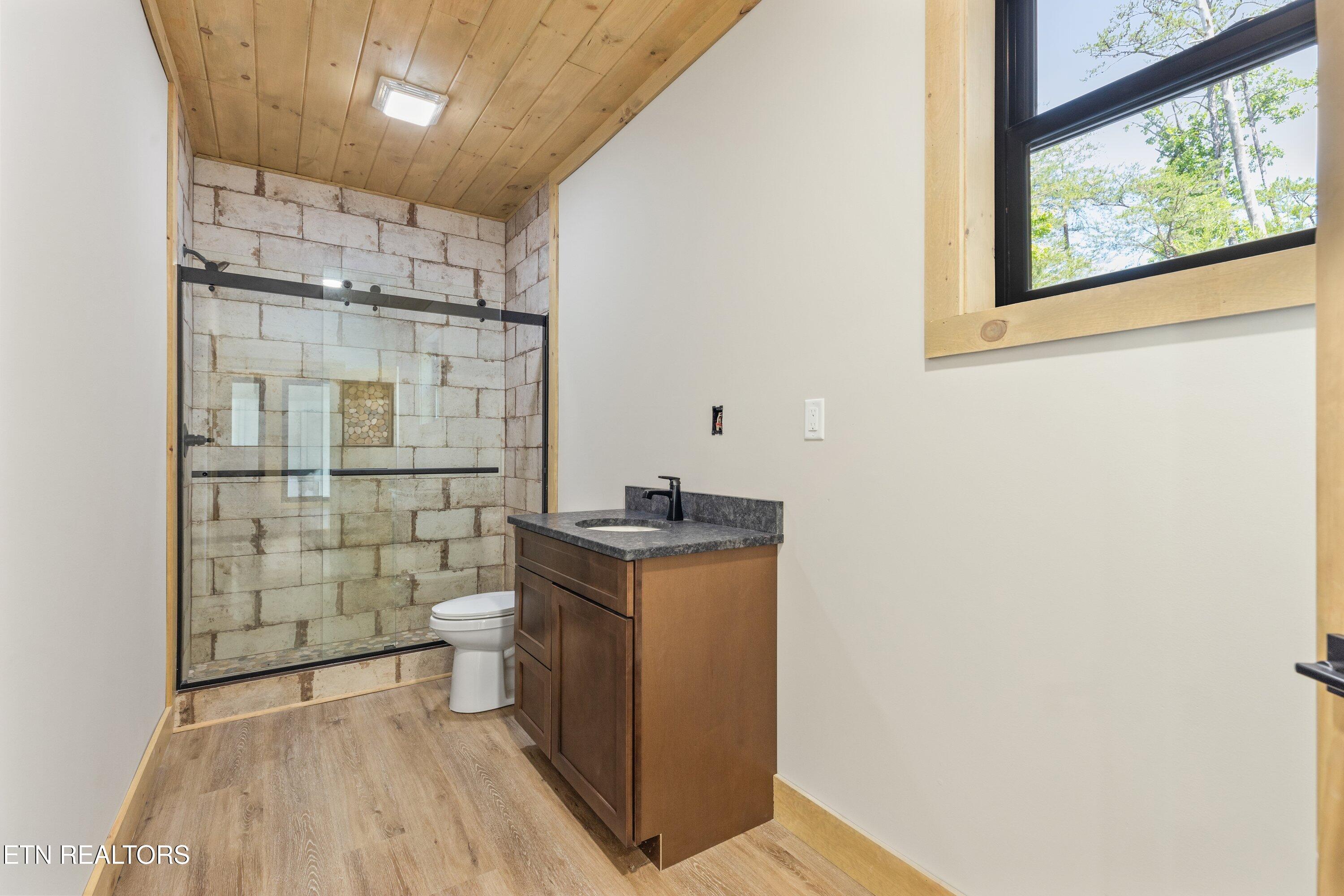 2959 Mockingbird Way Sevierville TN 37862