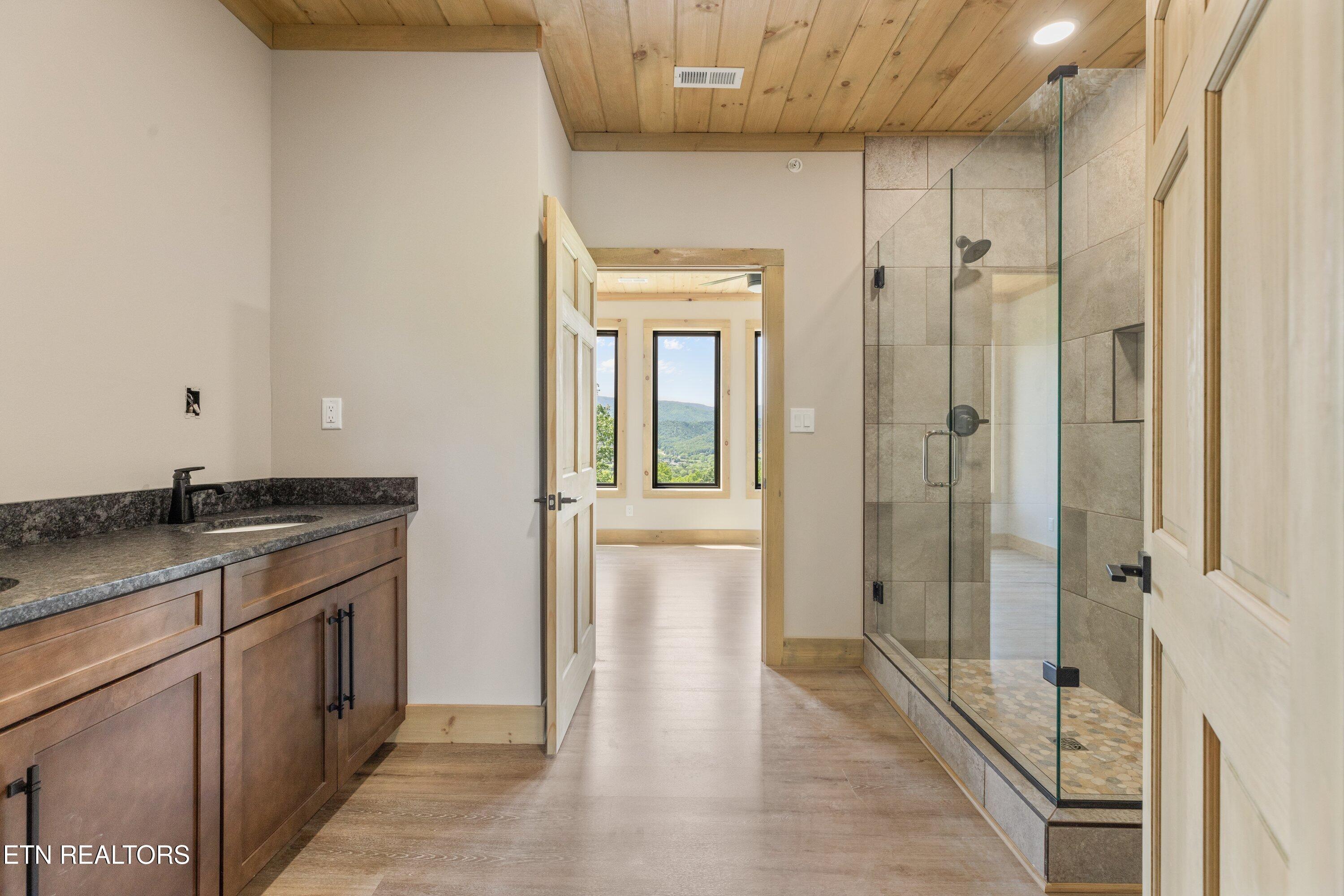 2959 Mockingbird Way Sevierville TN 37862