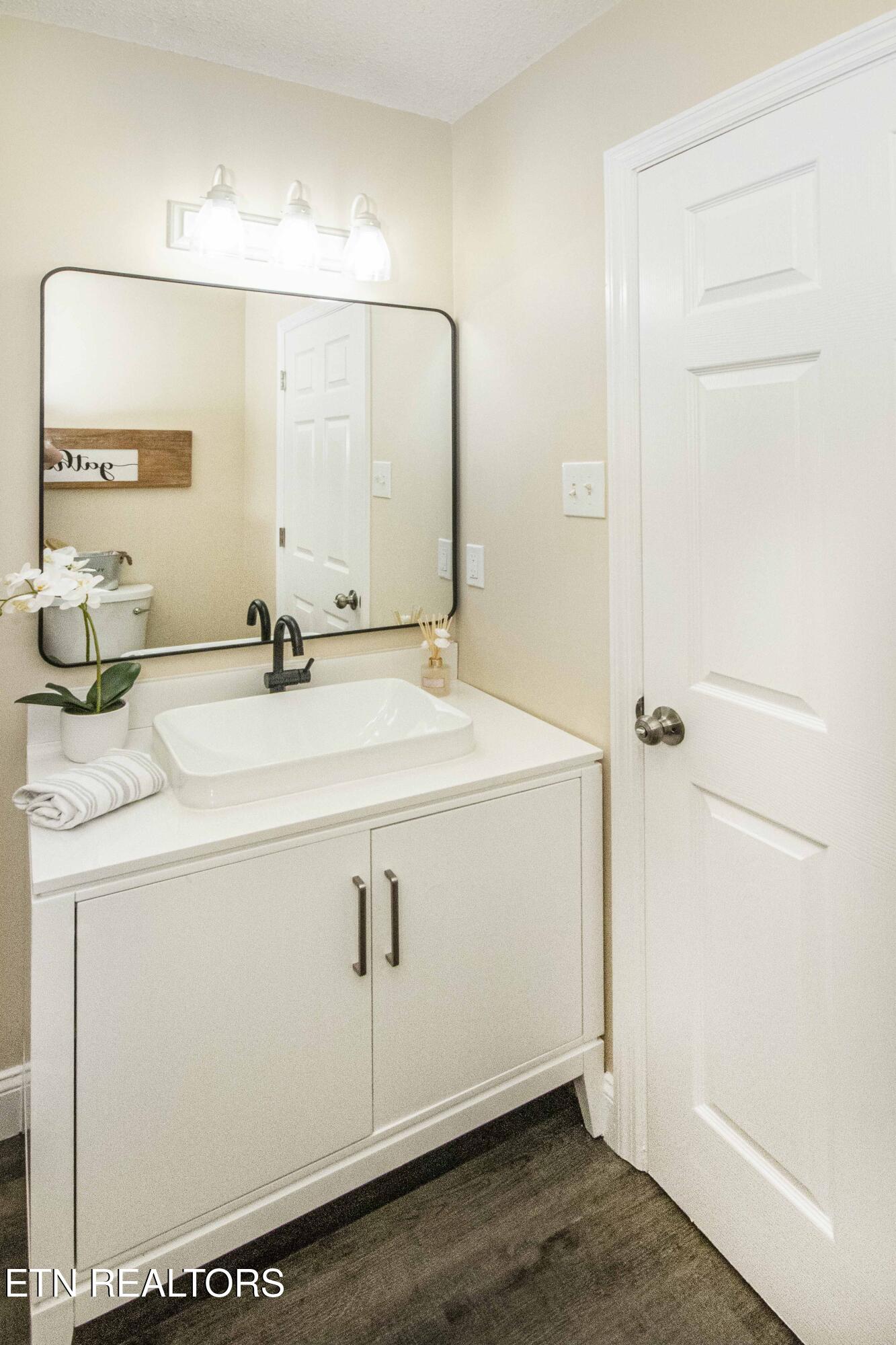 10913 Twin Harbour Drive Knoxville TN 37934