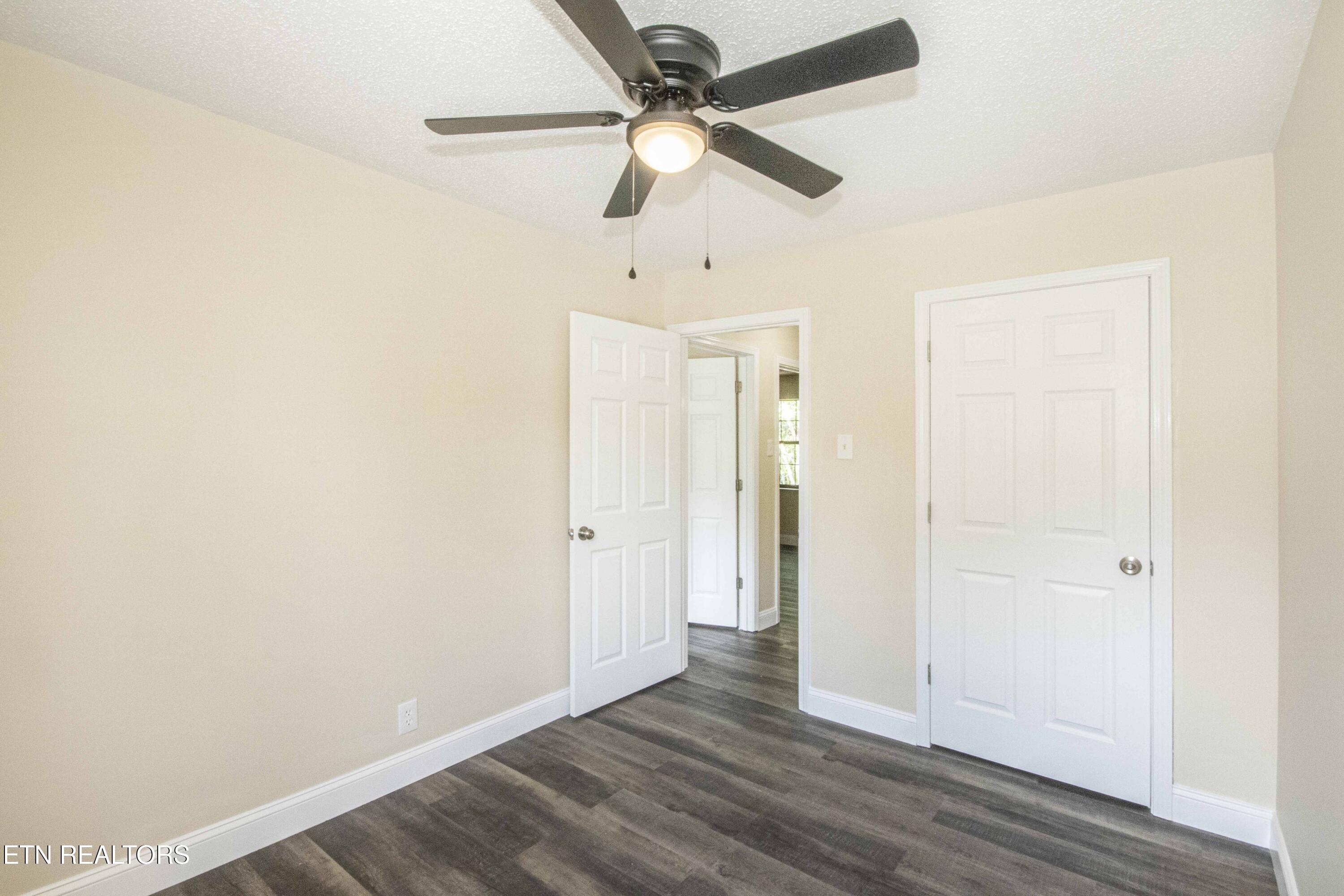 10913 Twin Harbour Drive Knoxville TN 37934