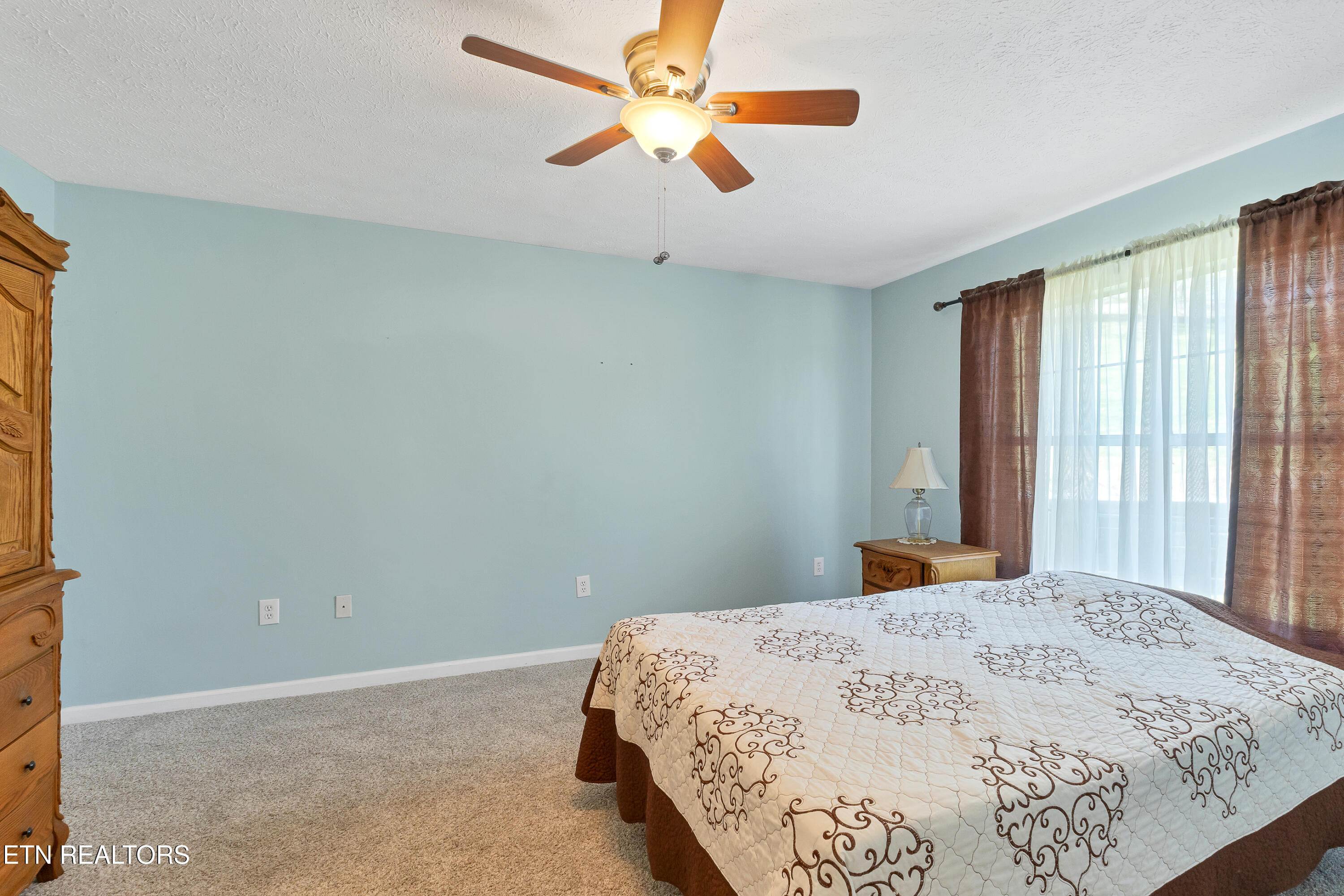 1580 Pin Oak Drive Morristown TN 37814