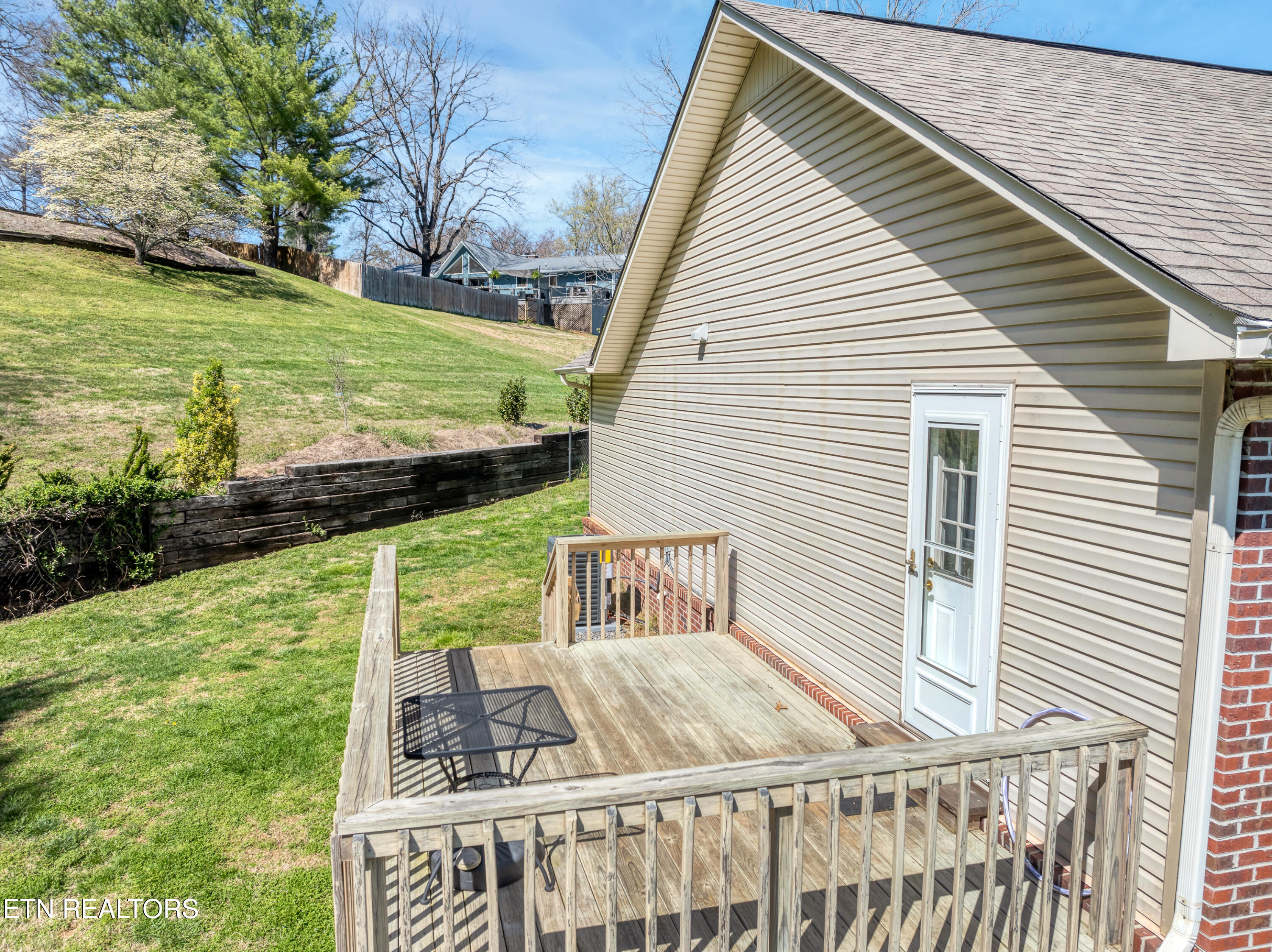 1580 Pin Oak Drive Morristown TN 37814