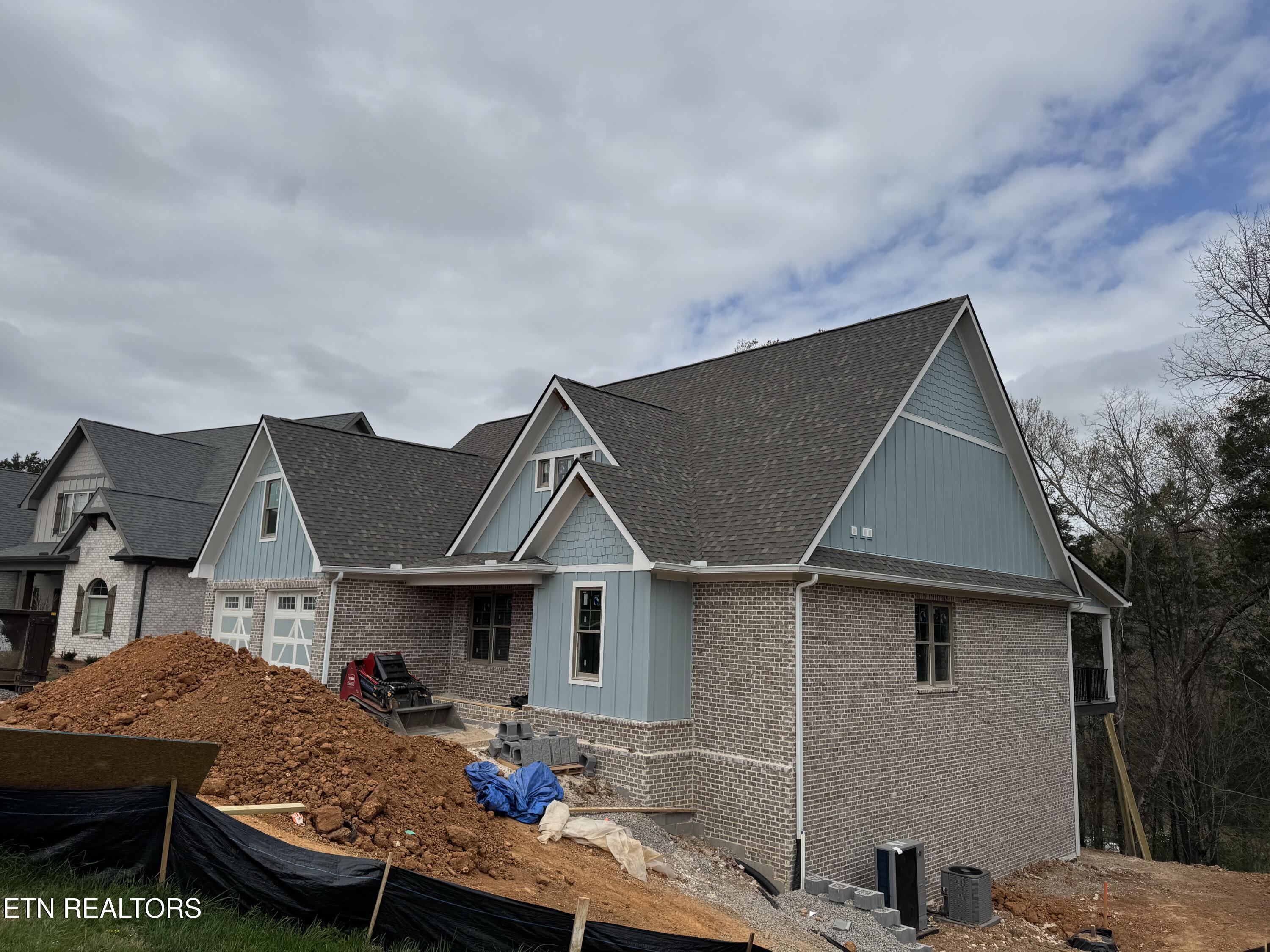 2354 Misty Mountain Circle Knoxville TN 37932