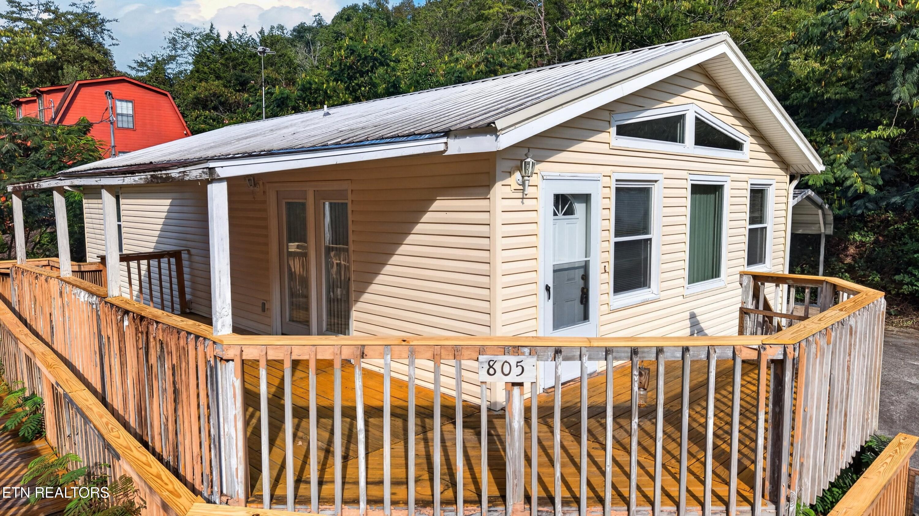 805 Union Hill Drive Pigeon Forge TN 37876