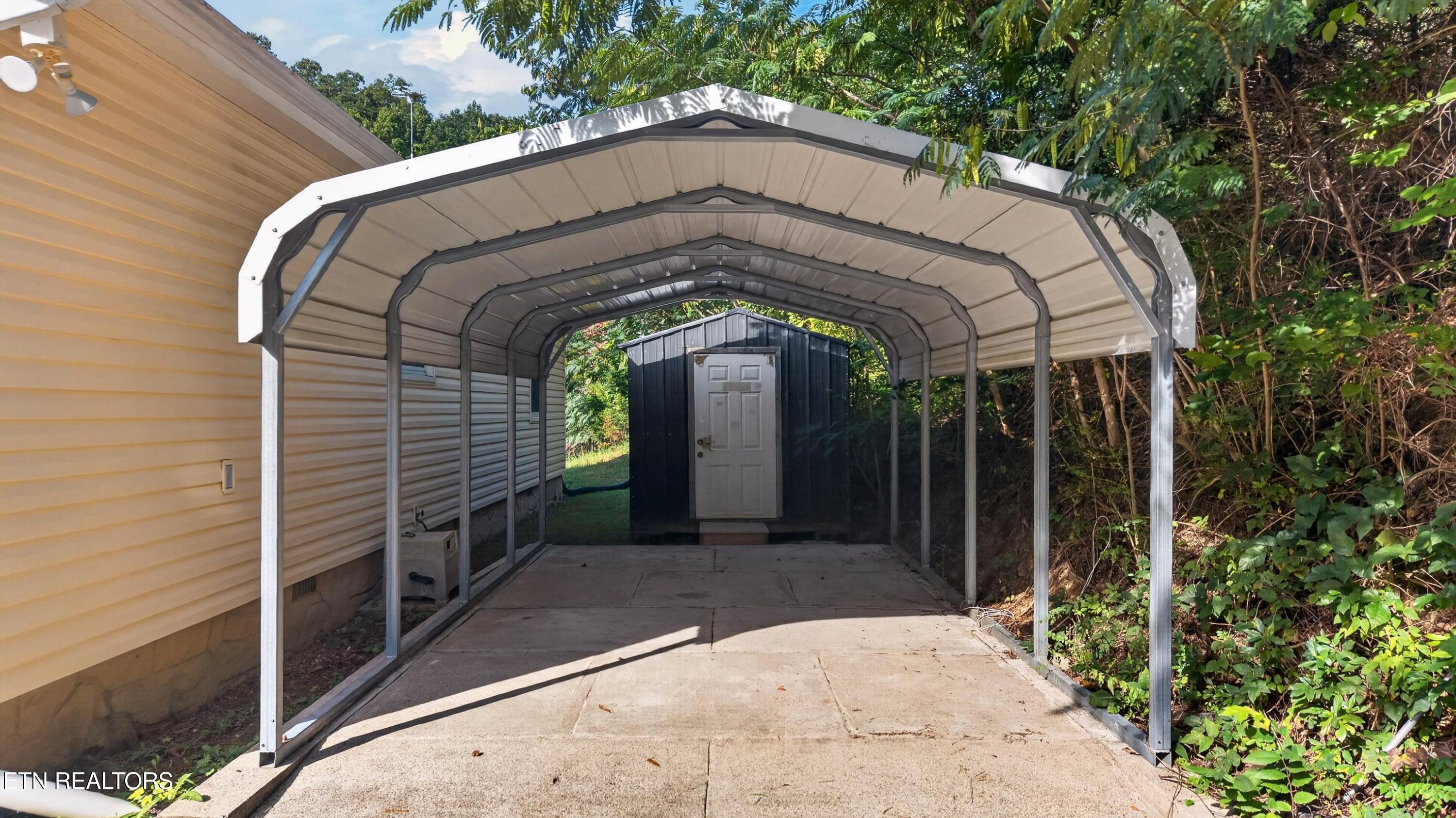 805 Union Hill Drive Pigeon Forge TN 37876