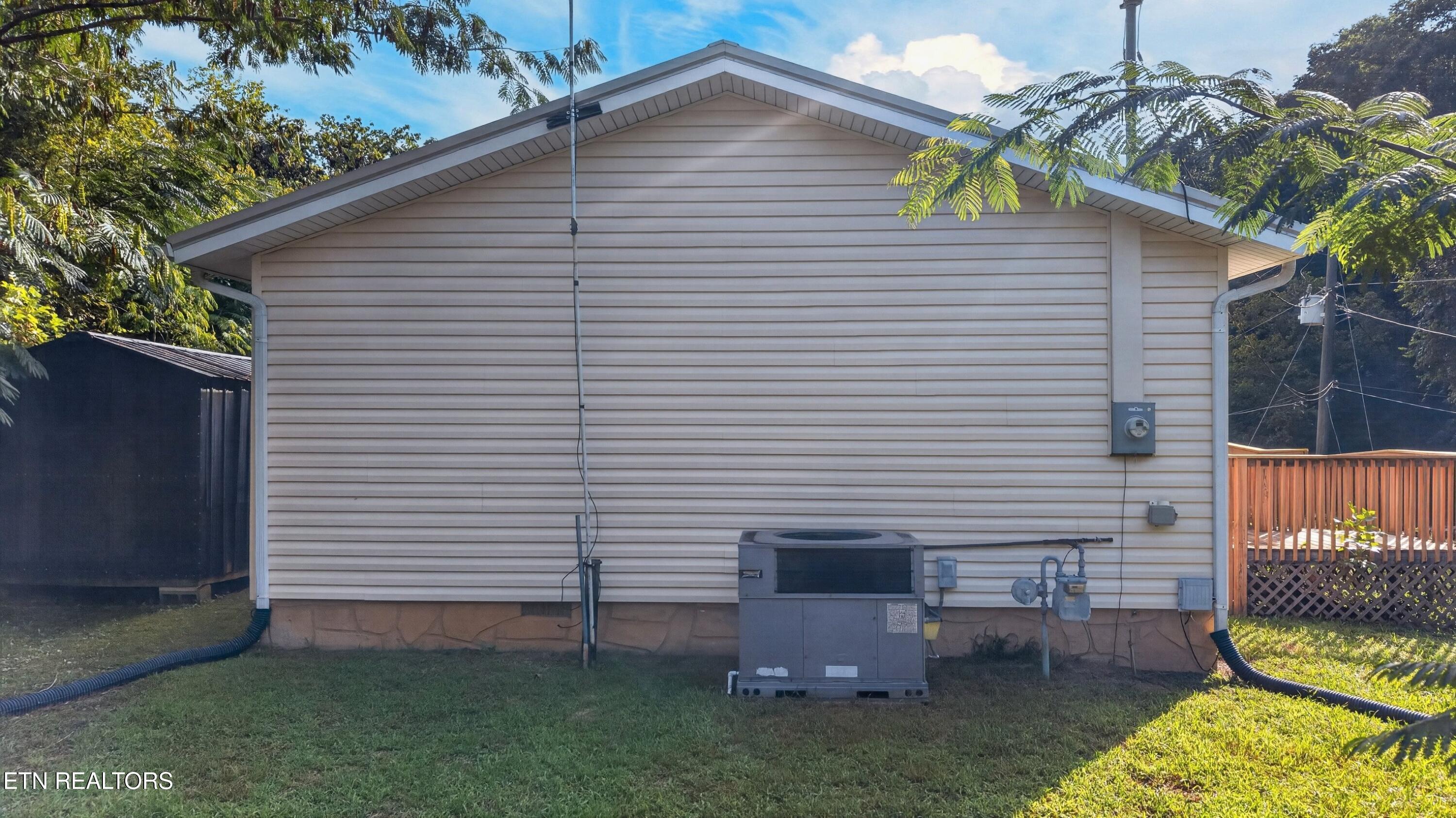 805 Union Hill Drive Pigeon Forge TN 37876