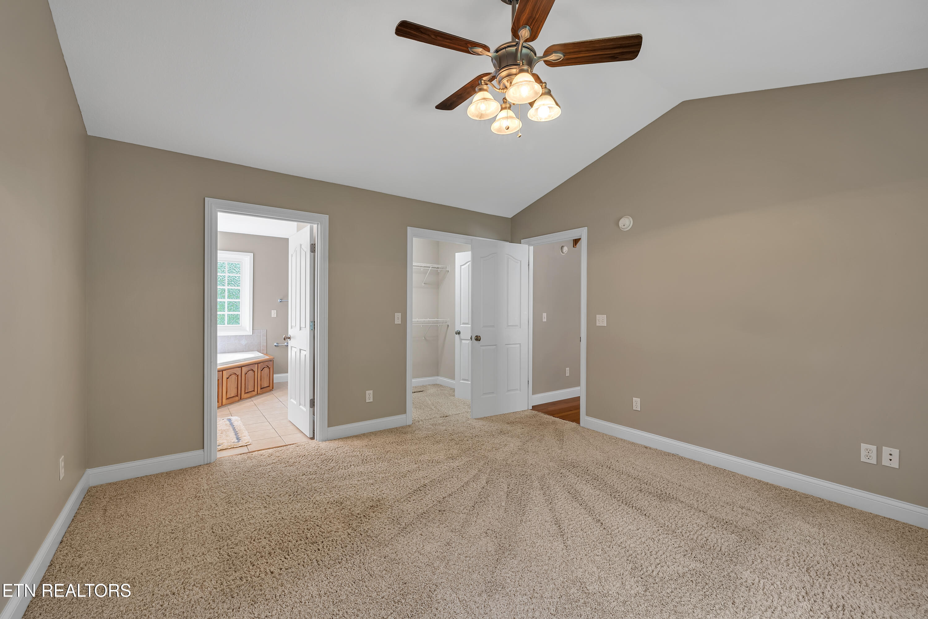 18 Bingham Way Crossville TN 38558