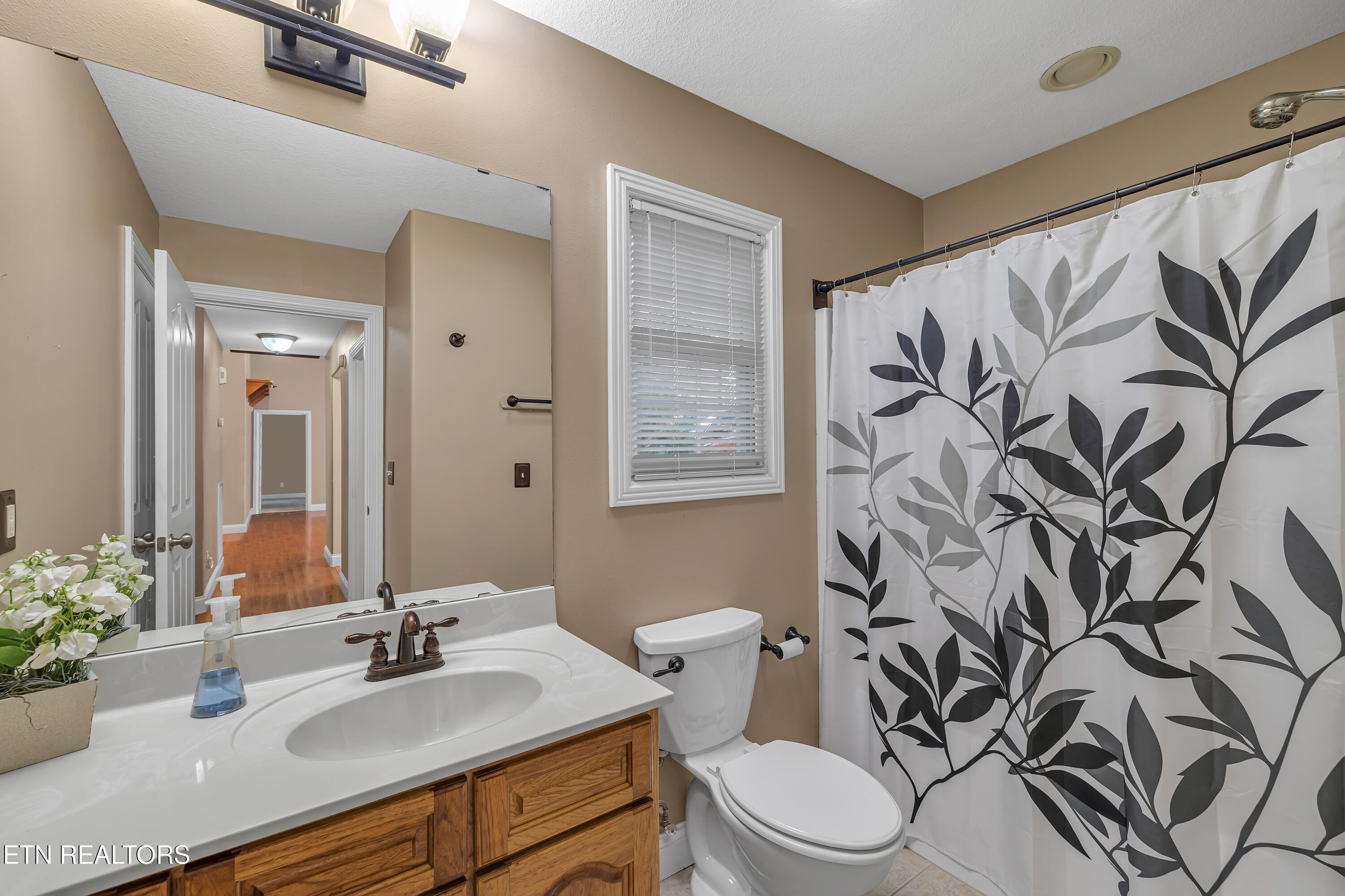 18 Bingham Way Crossville TN 38558