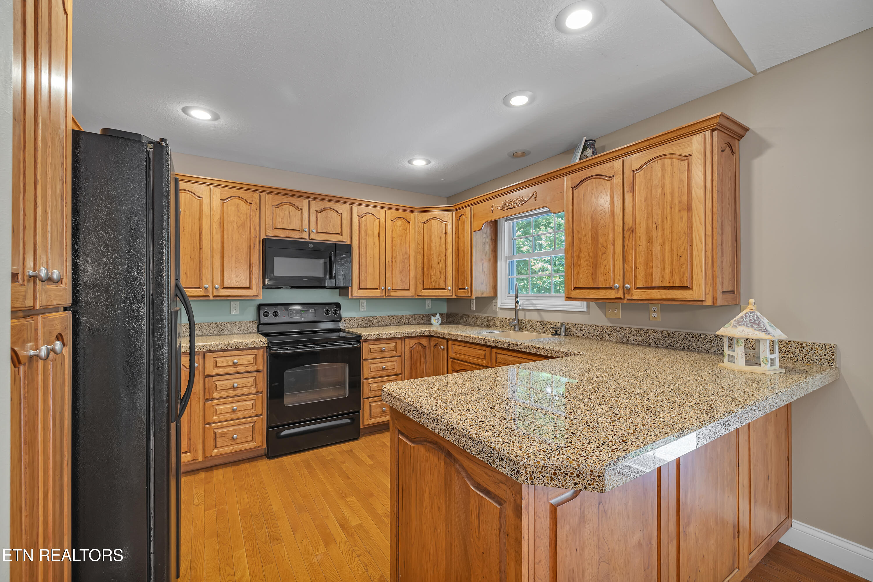 18 Bingham Way Crossville TN 38558