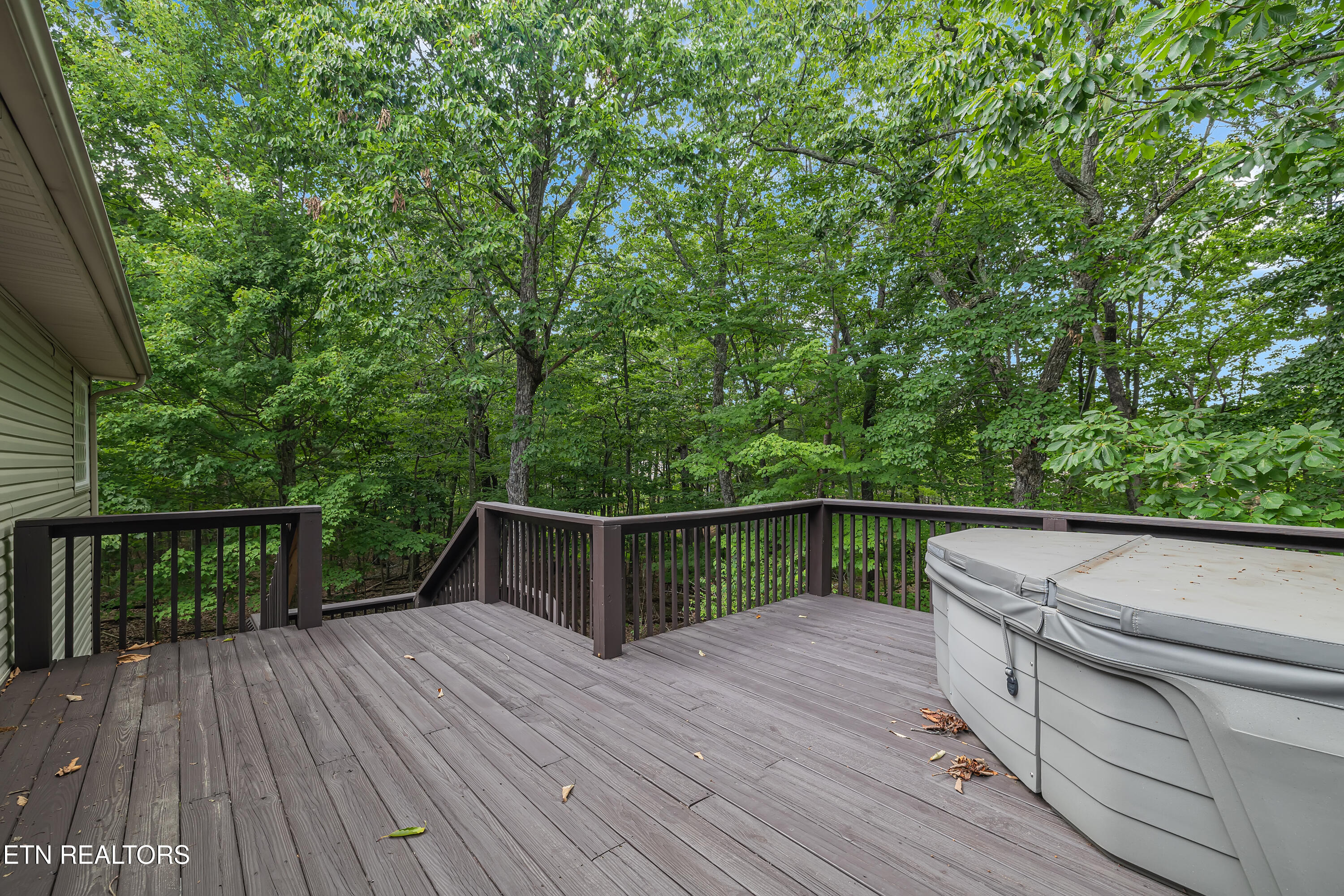 18 Bingham Way Crossville TN 38558