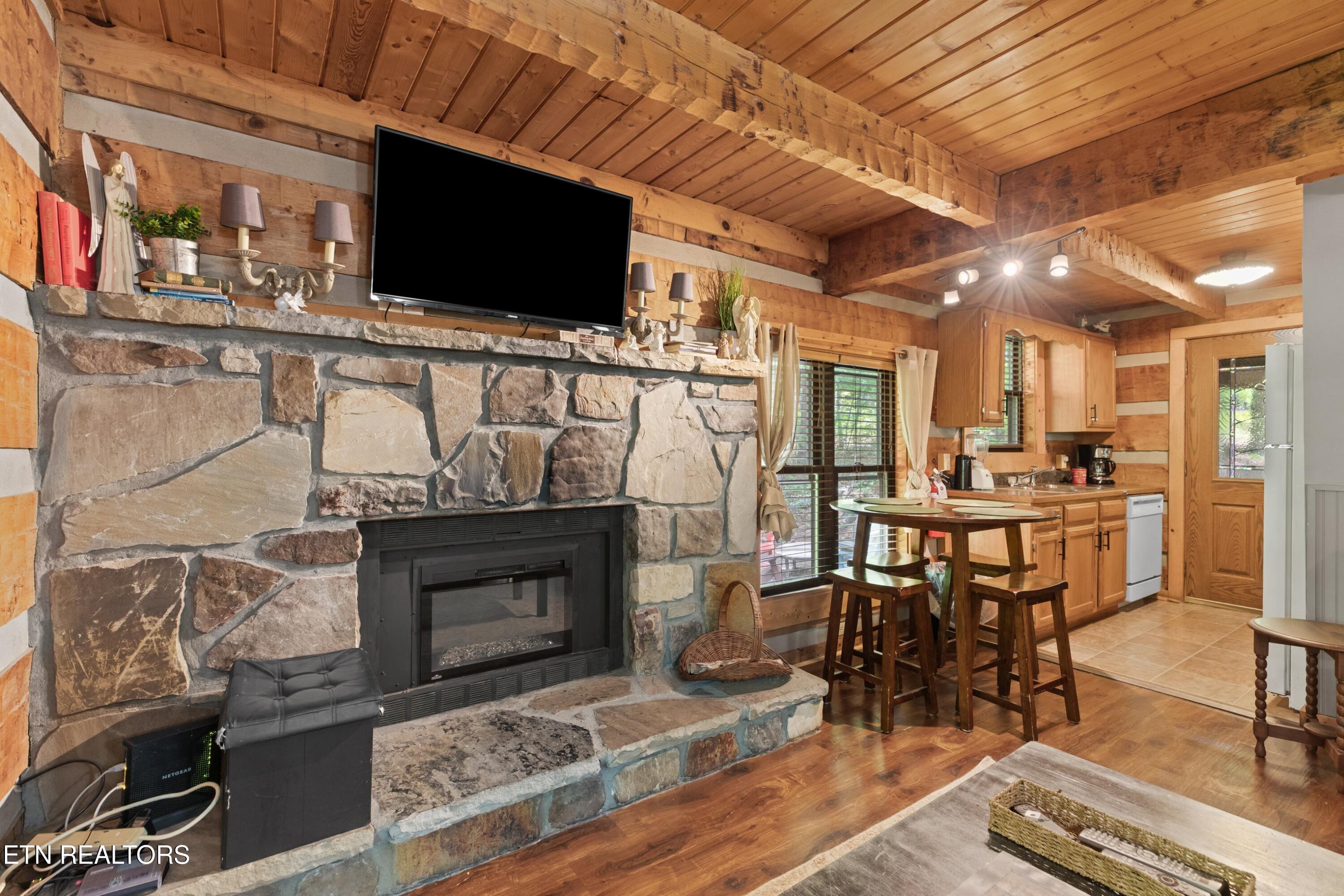 1737 Blue Ridge Road Sevierville TN 37876