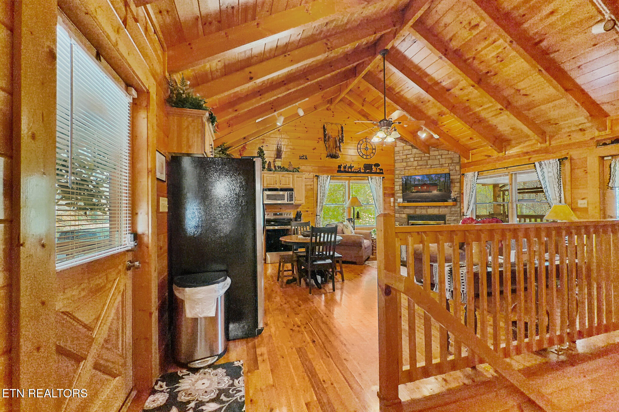 3123 Happy Hollow Road Sevierville TN 37862