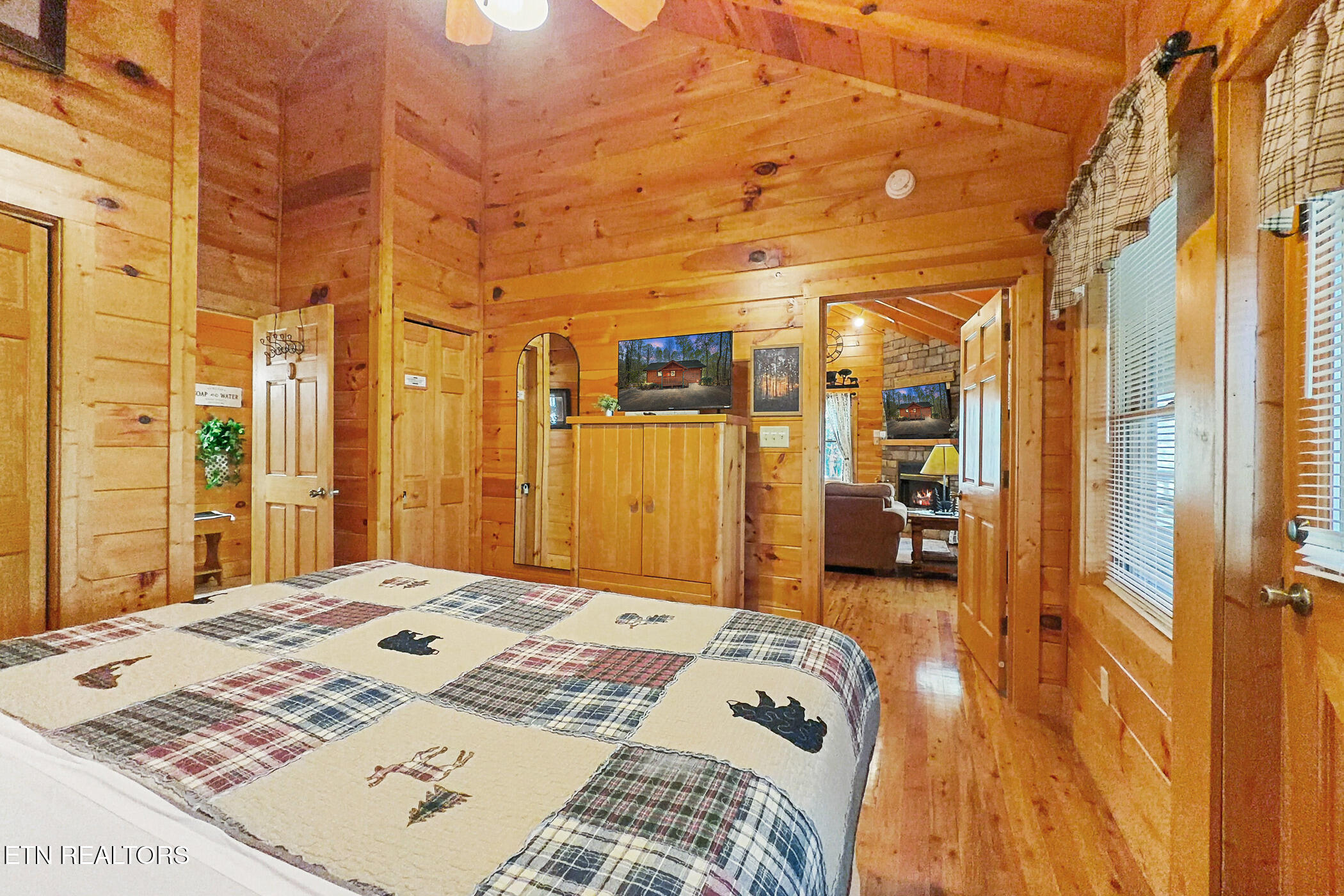 3123 Happy Hollow Road Sevierville TN 37862