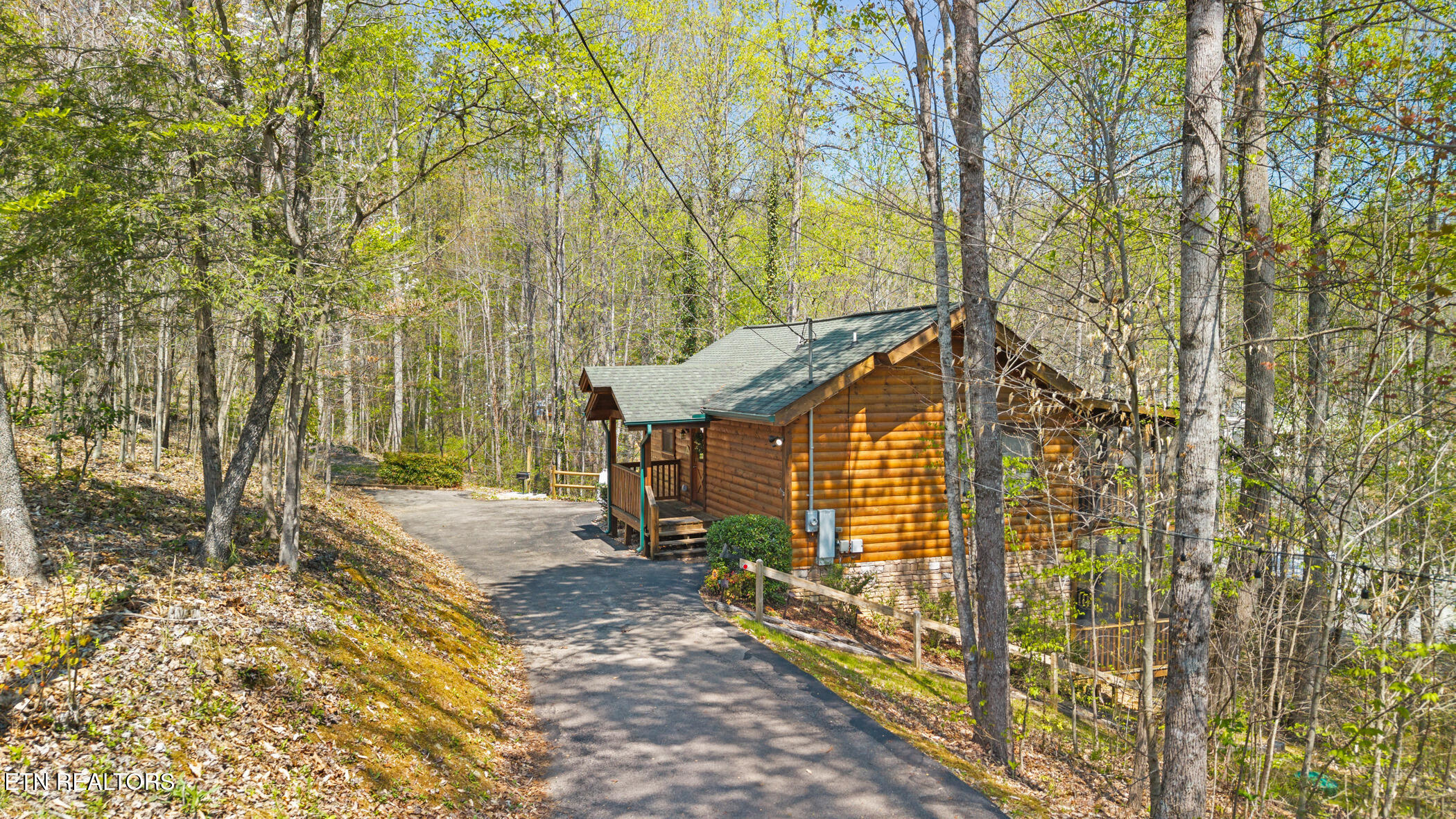 3123 Happy Hollow Road Sevierville TN 37862