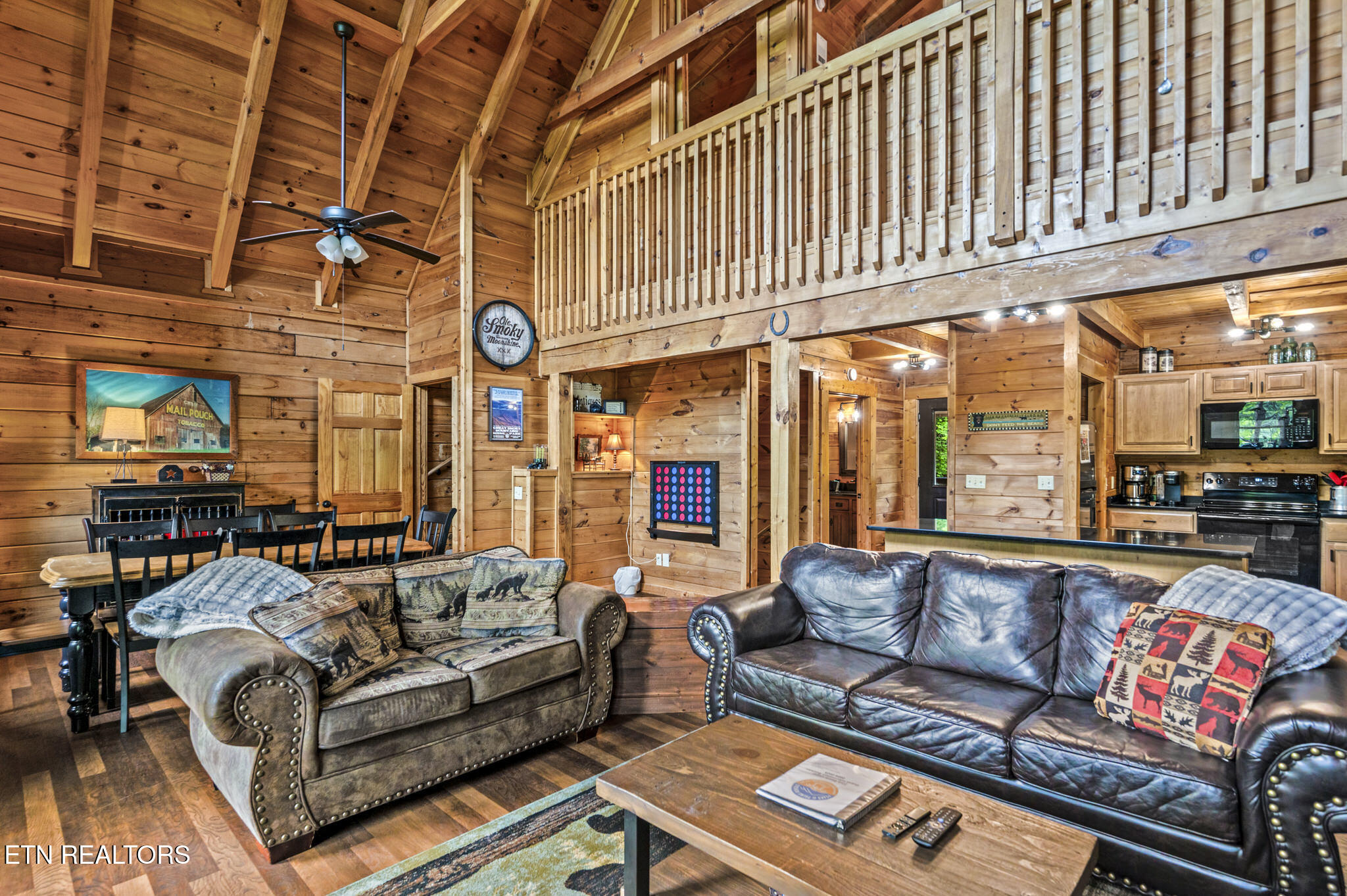 1615 Misty Hollow Way Gatlinburg TN 37738