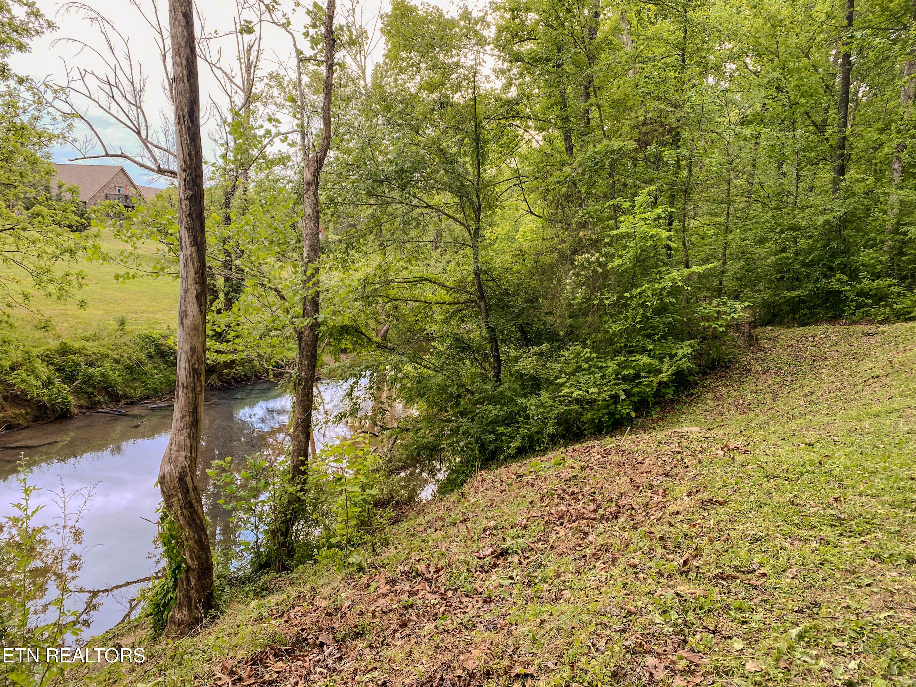639 S Arch Rock Drive Sevierville TN 37876