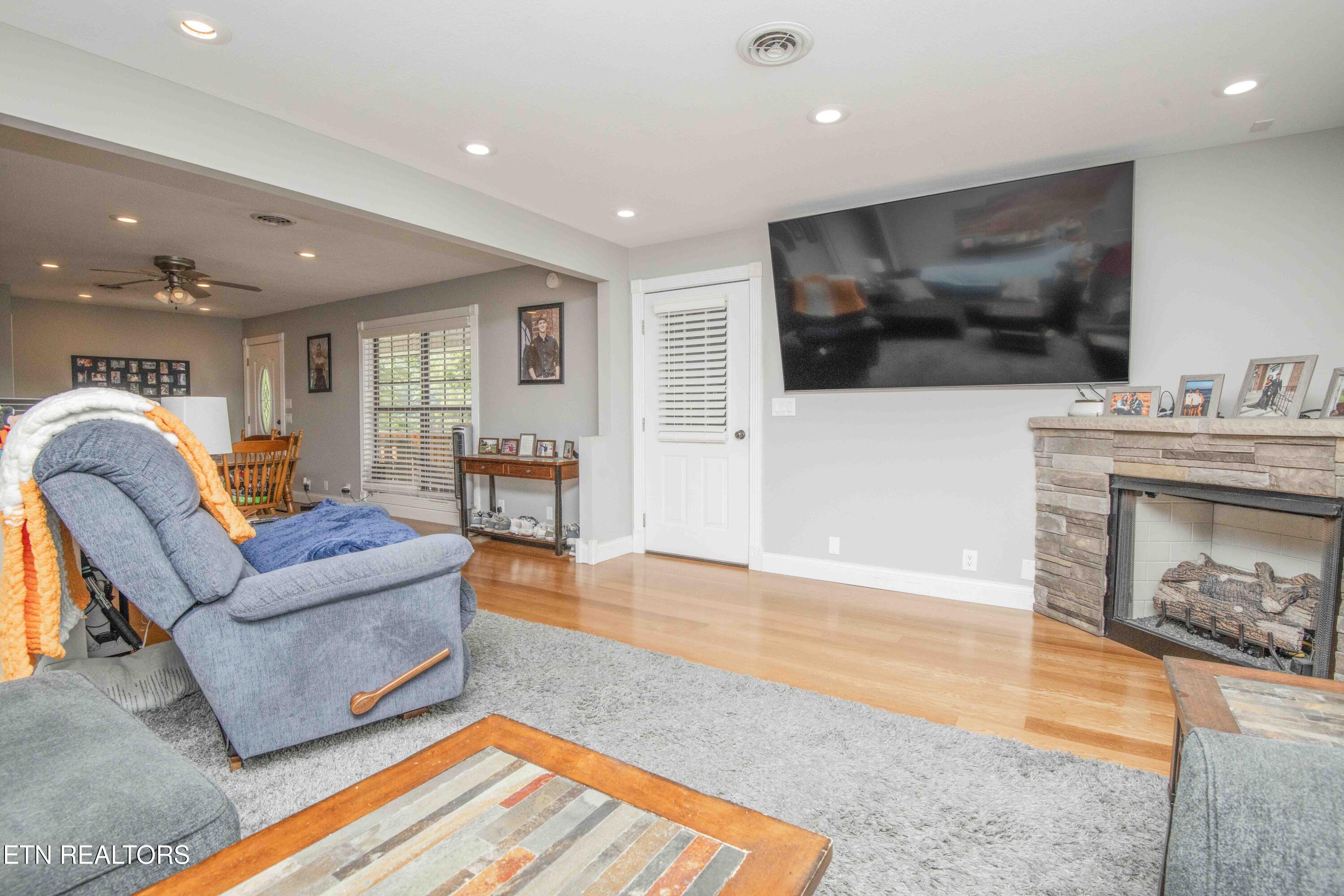 146 Wright Drive Helenwood TN 37755