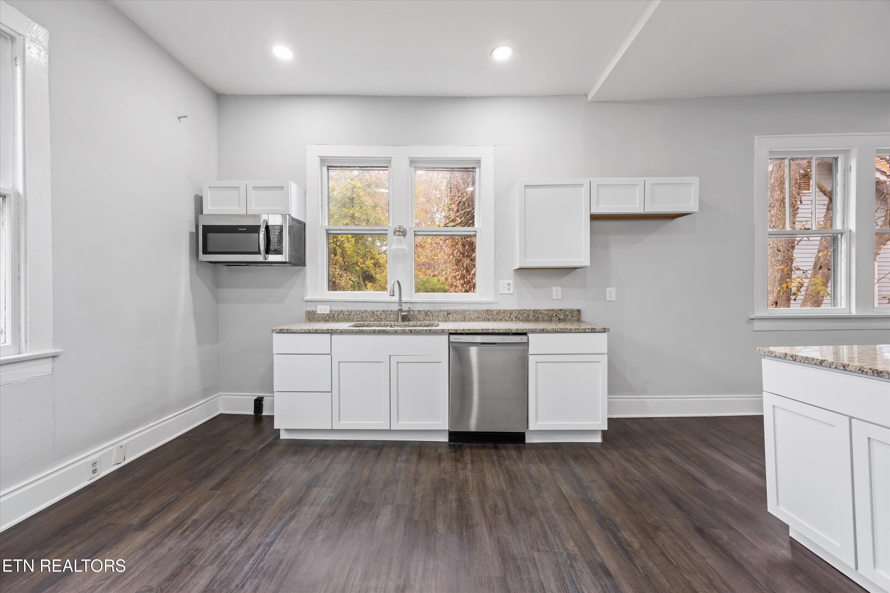 2444 Woodbine Avenue Knoxville TN 37917