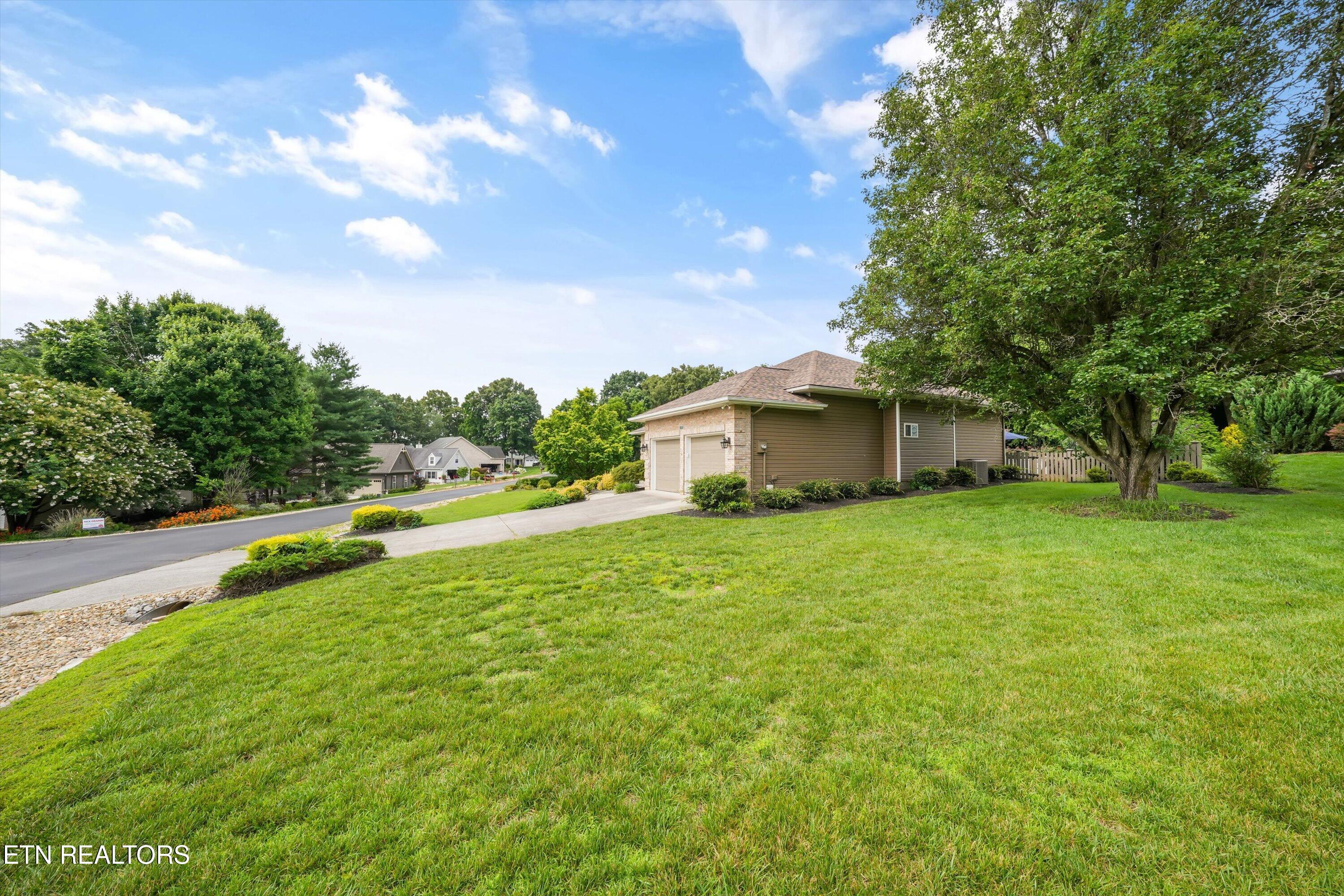 105 Saligugi Way Loudon TN 37774