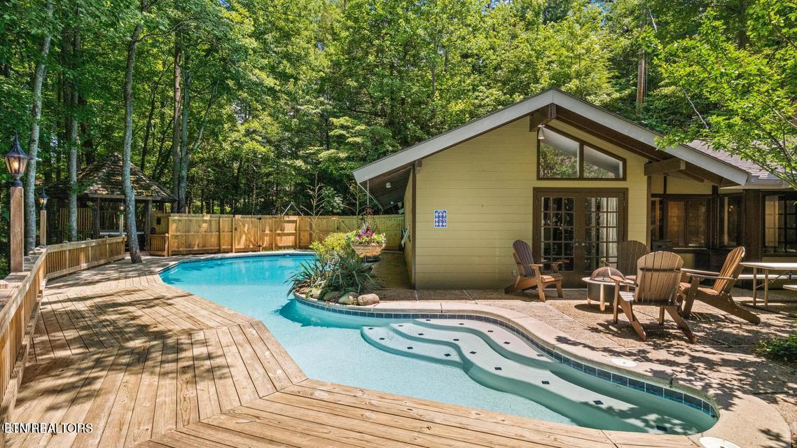 1115 Old Cartertown Road Gatlinburg TN 37738