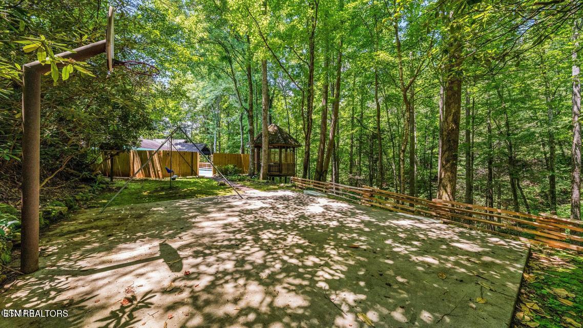 1115 Old Cartertown Road Gatlinburg TN 37738