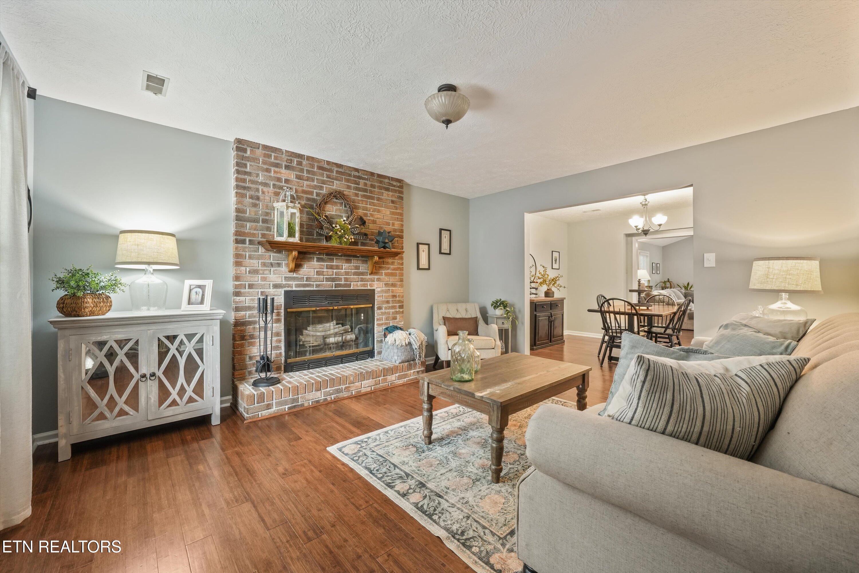 8304 Clearwater Court Knoxville TN 37923