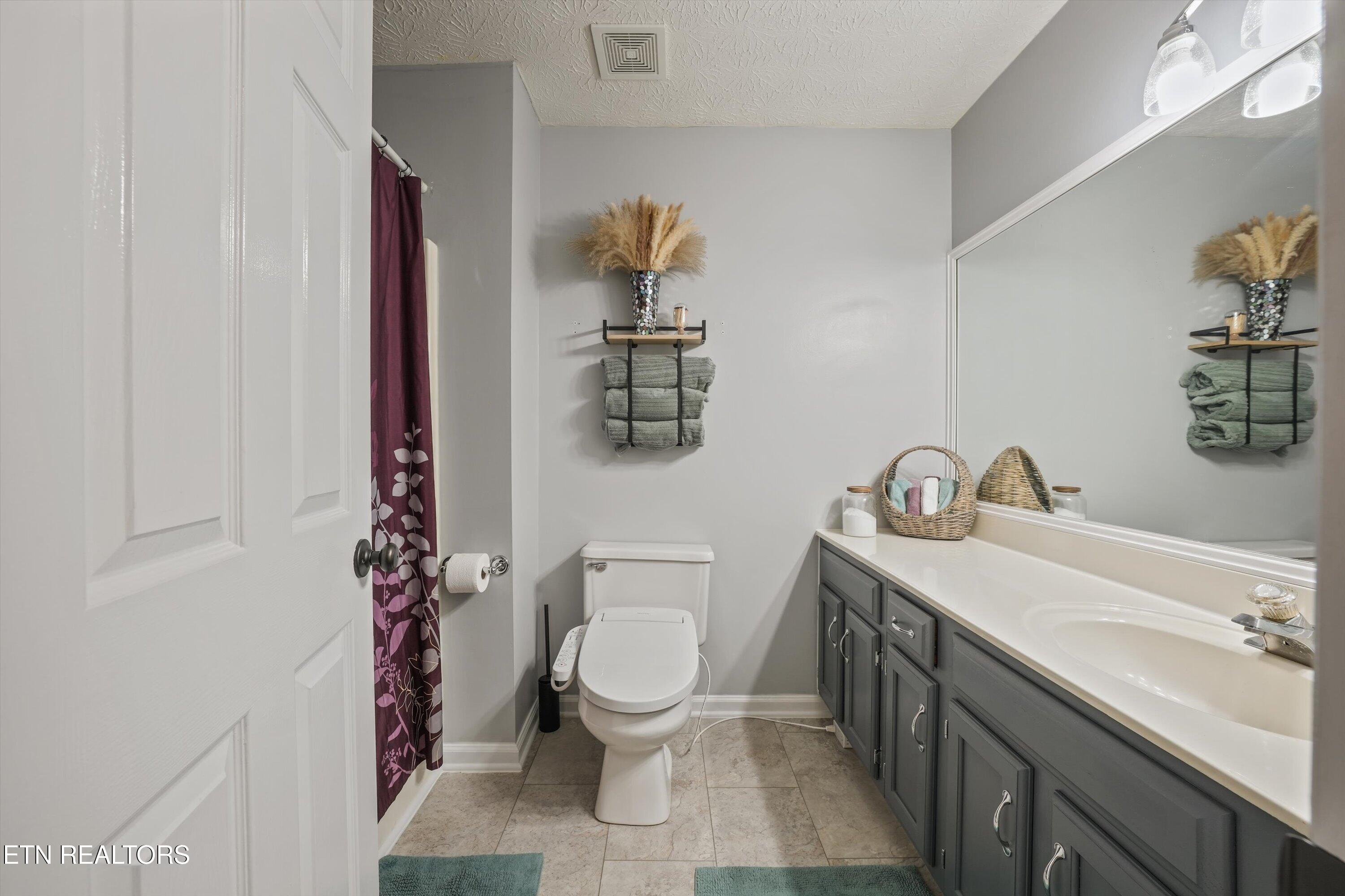 8304 Clearwater Court Knoxville TN 37923