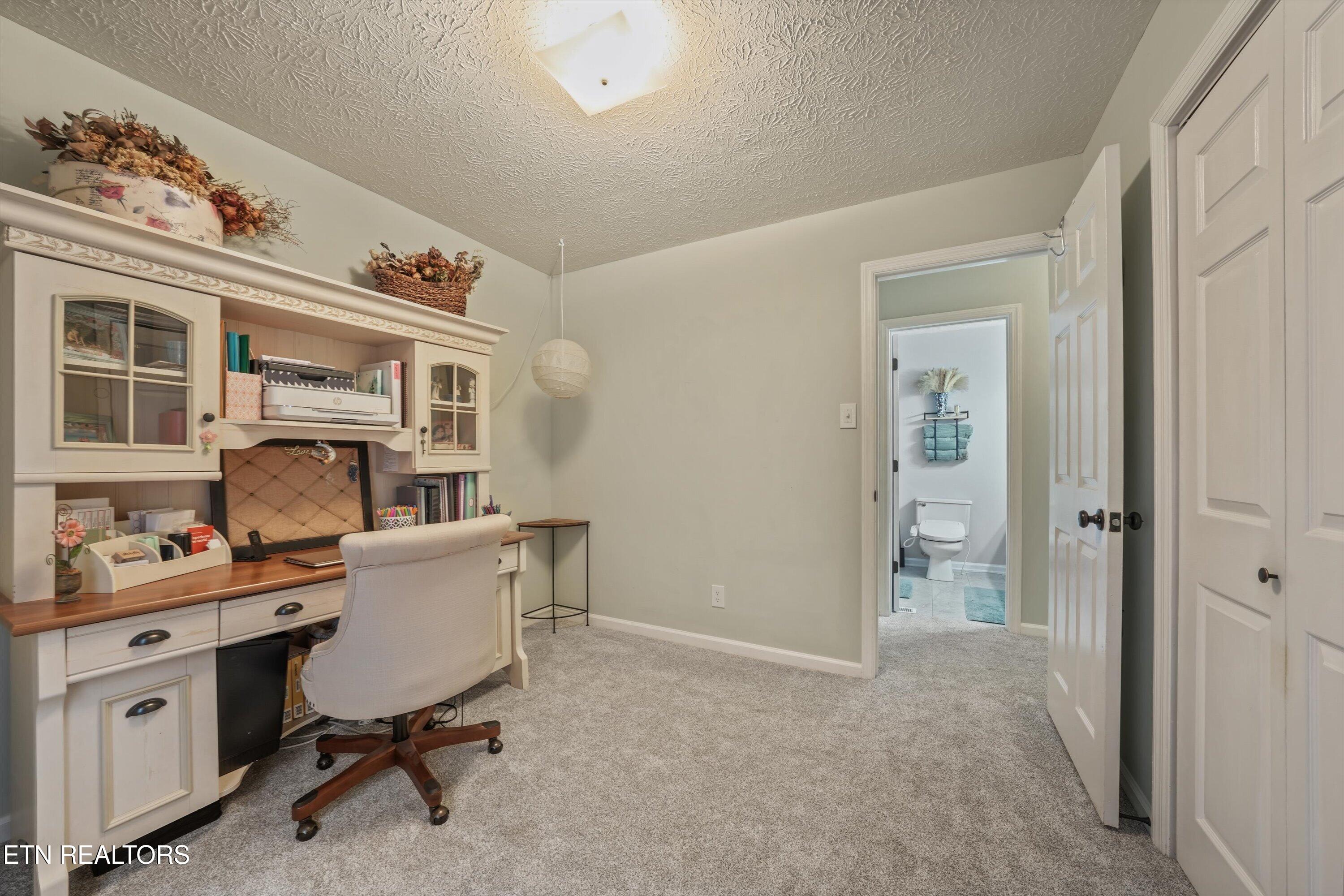 8304 Clearwater Court Knoxville TN 37923