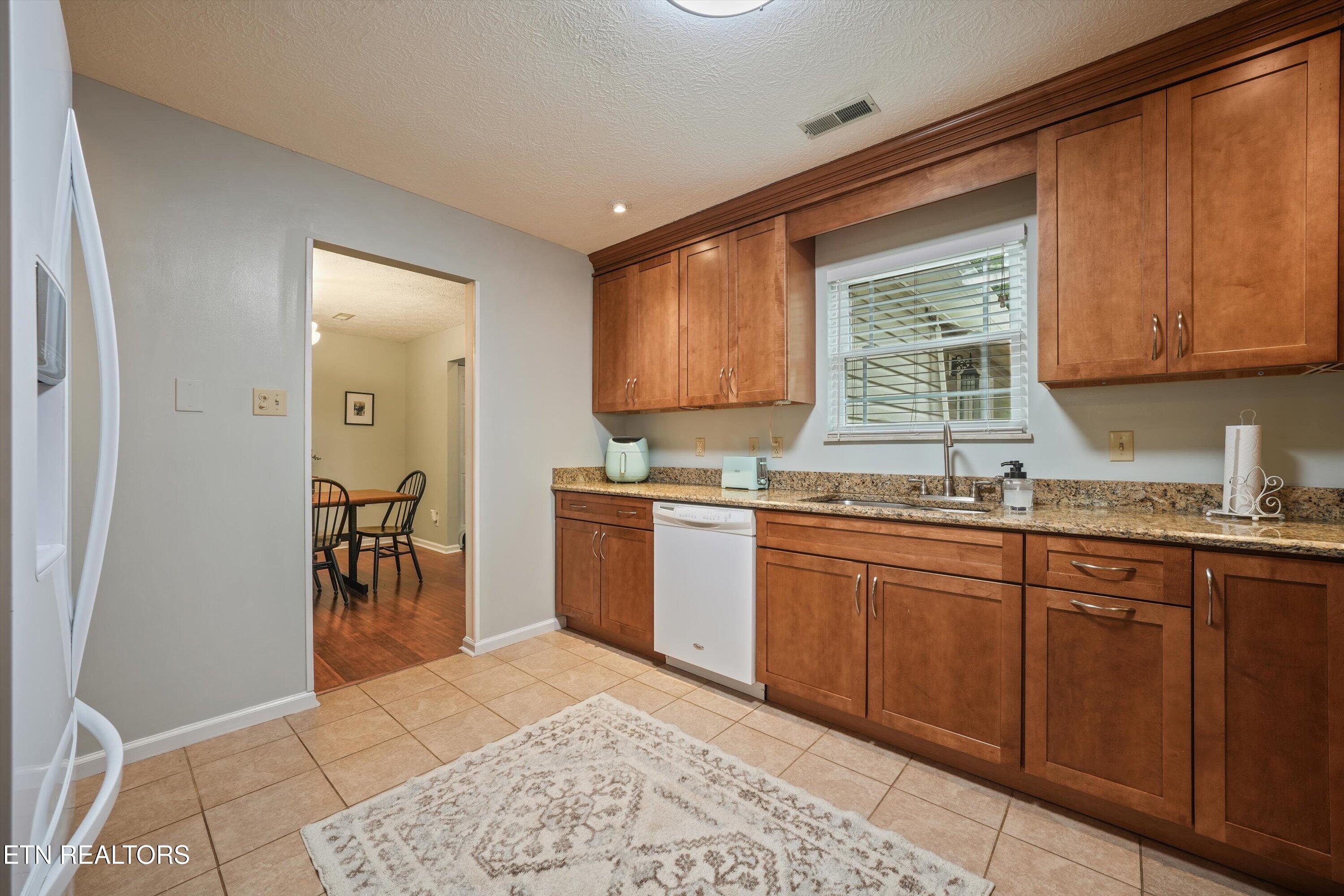 8304 Clearwater Court Knoxville TN 37923